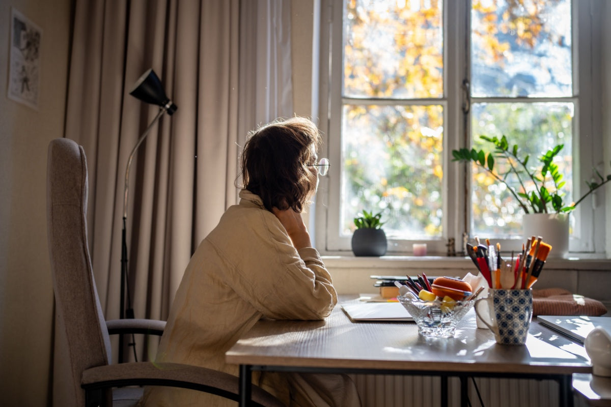 Come posizionare la scrivania in ufficio per lavorare meglio