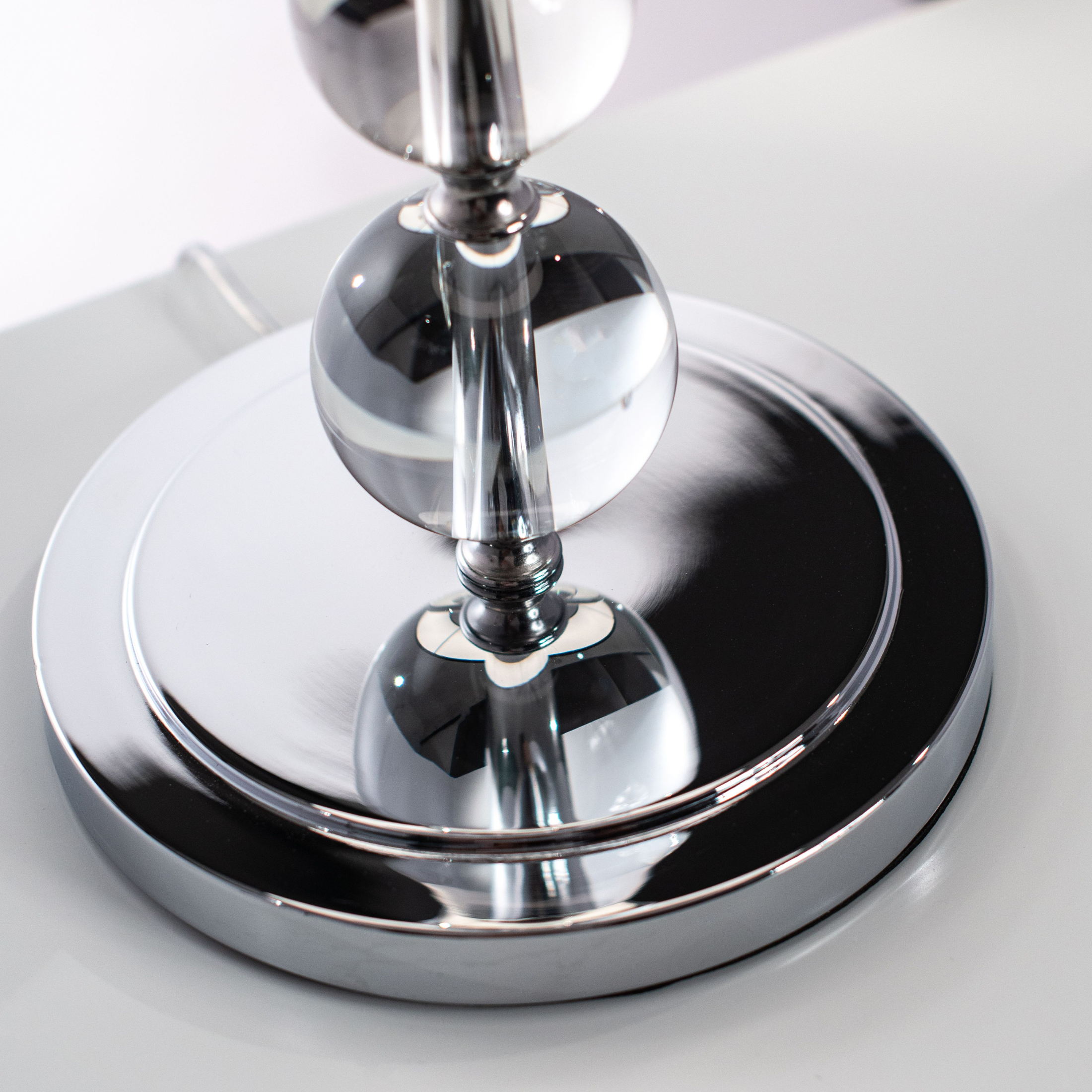 Lampe de table "Giuditta" en plexiglas avec abat-jour en tissu 36x36 cm 63h