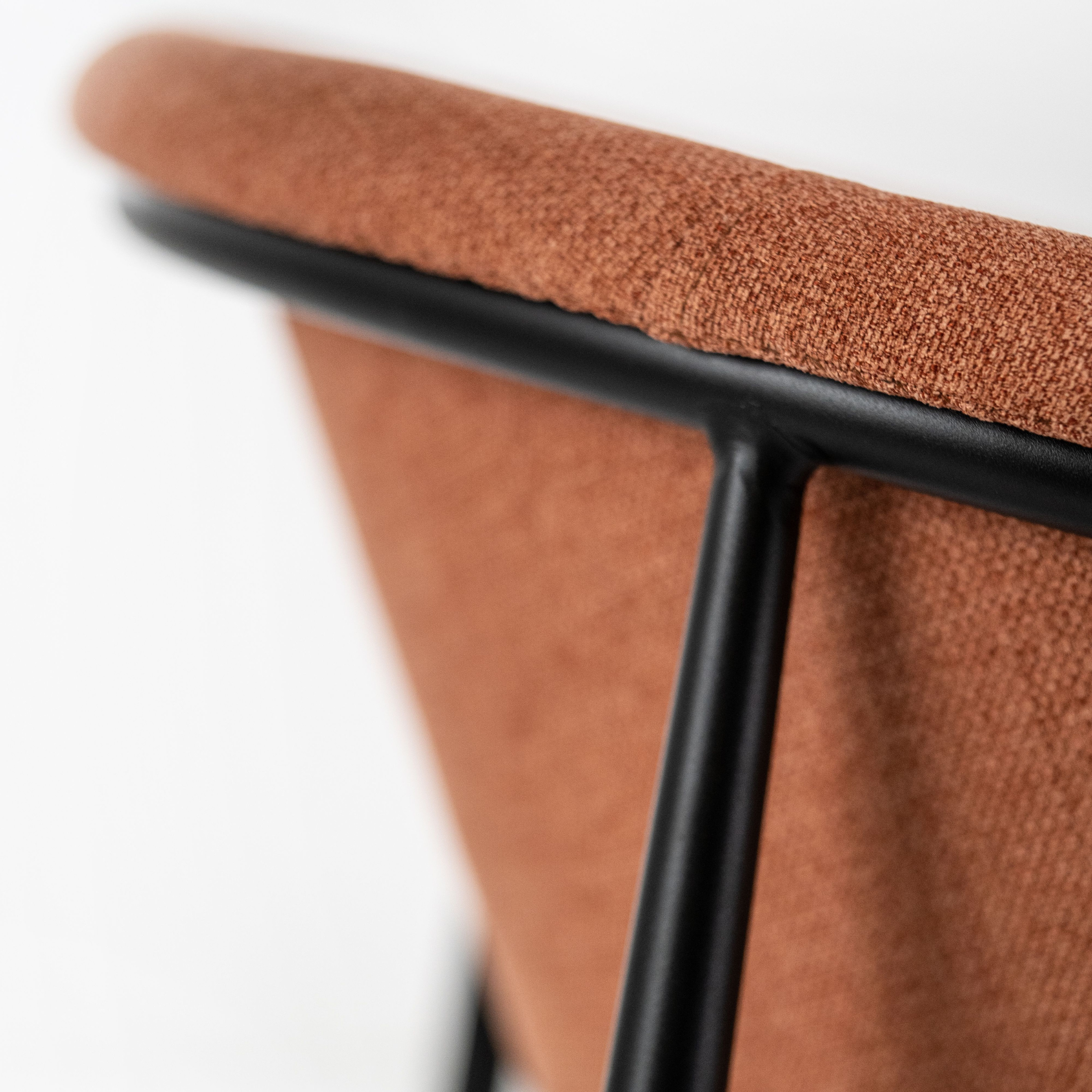 Chaise en tissu "Nari", élégant fauteuil moderne 56x58 79h cm