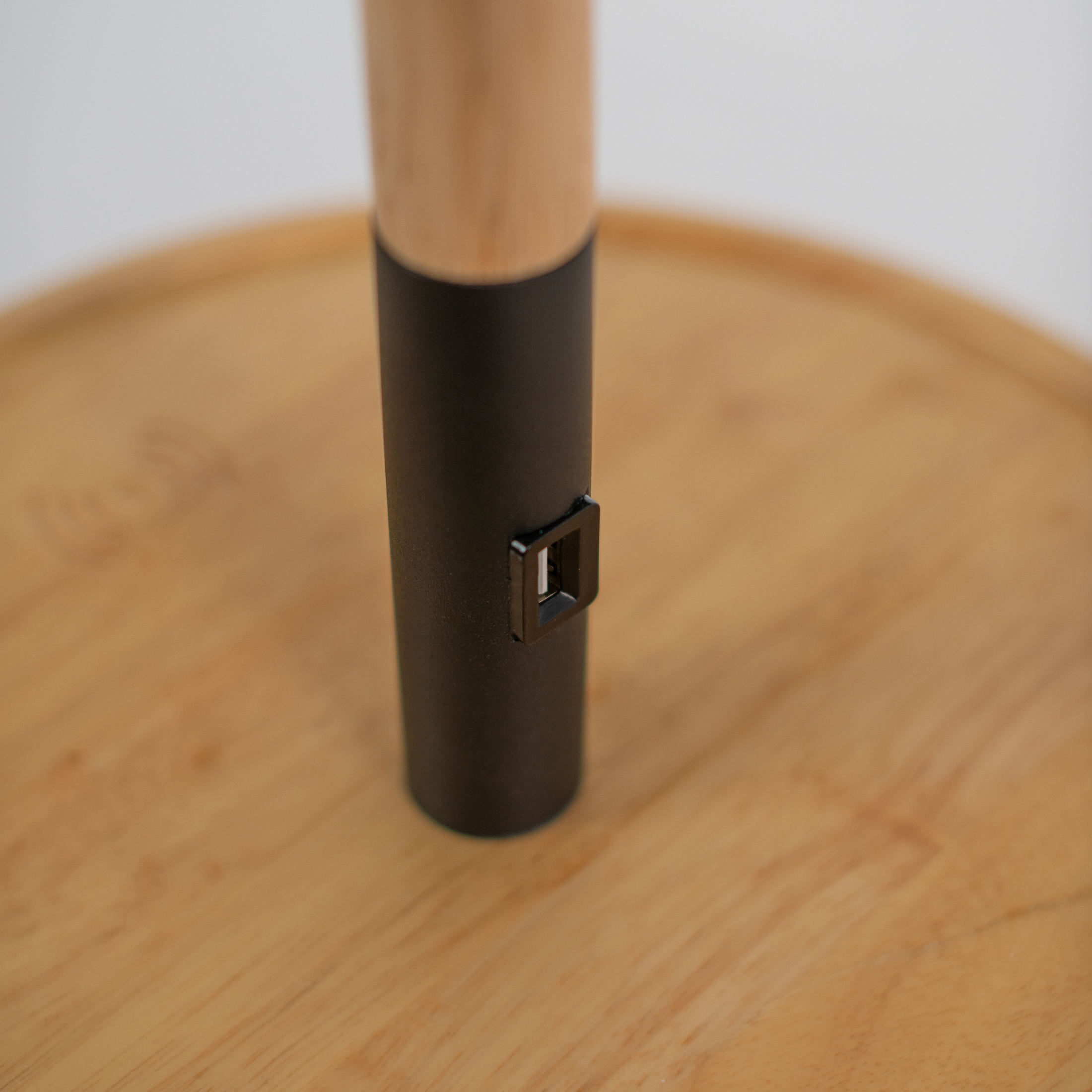 Lampadaire "Acrux" en bois avec abat-jour en tissu 40x40 cm 135h