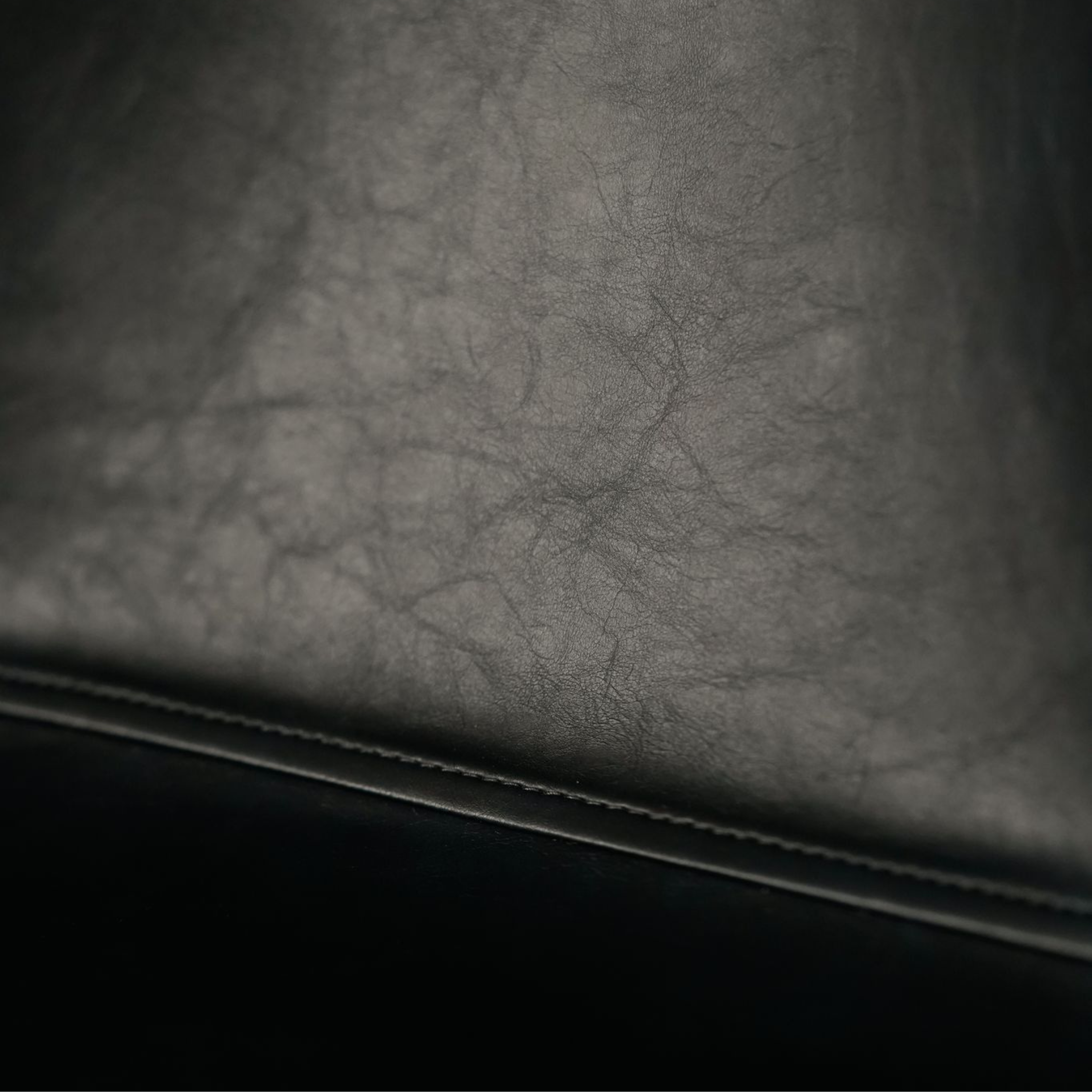 Set di sedie eleganti in similpelle "Liam" soft touch vintage cm 45x55 83h