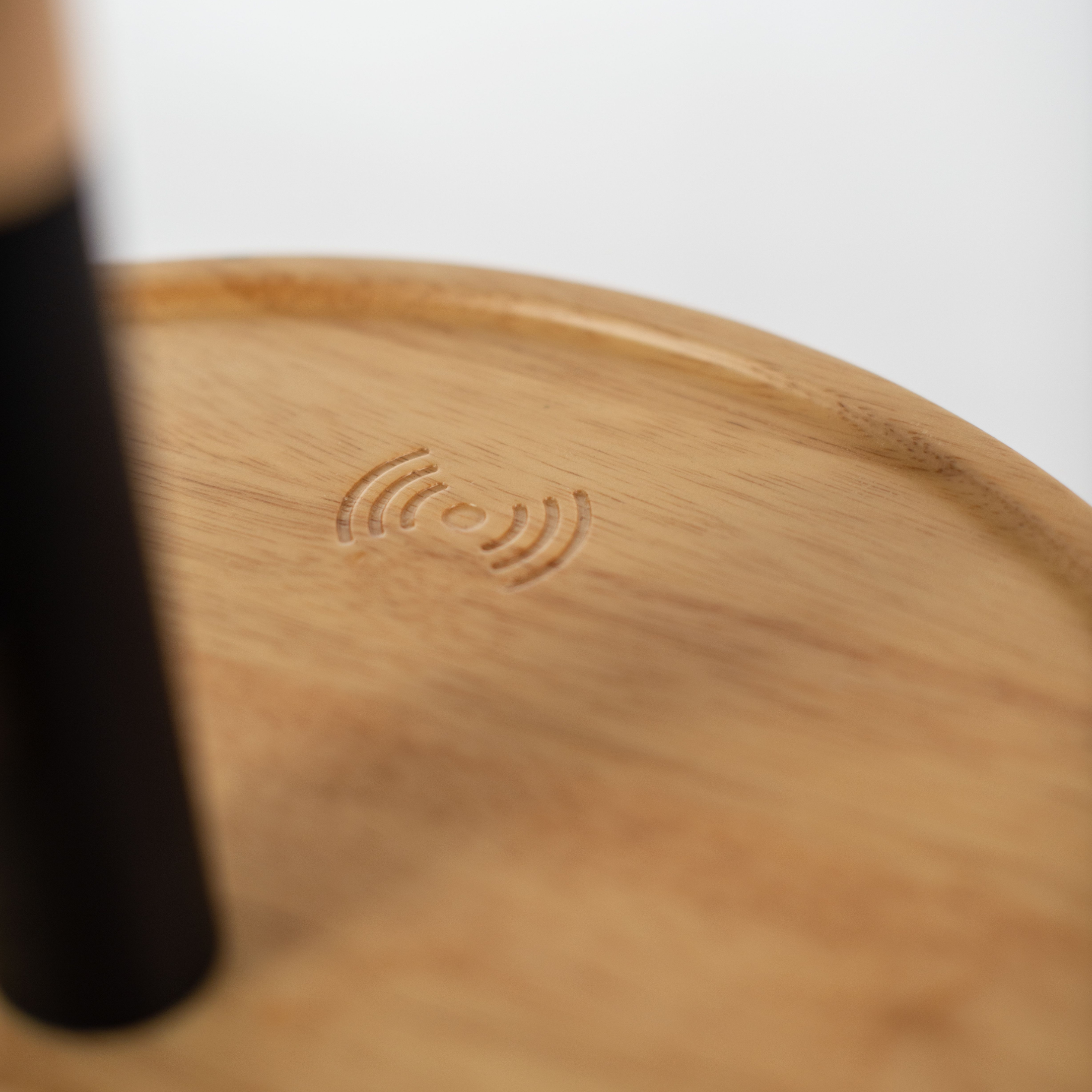 Lampadaire "Acrux" en bois avec abat-jour en tissu 40x40 cm 135h