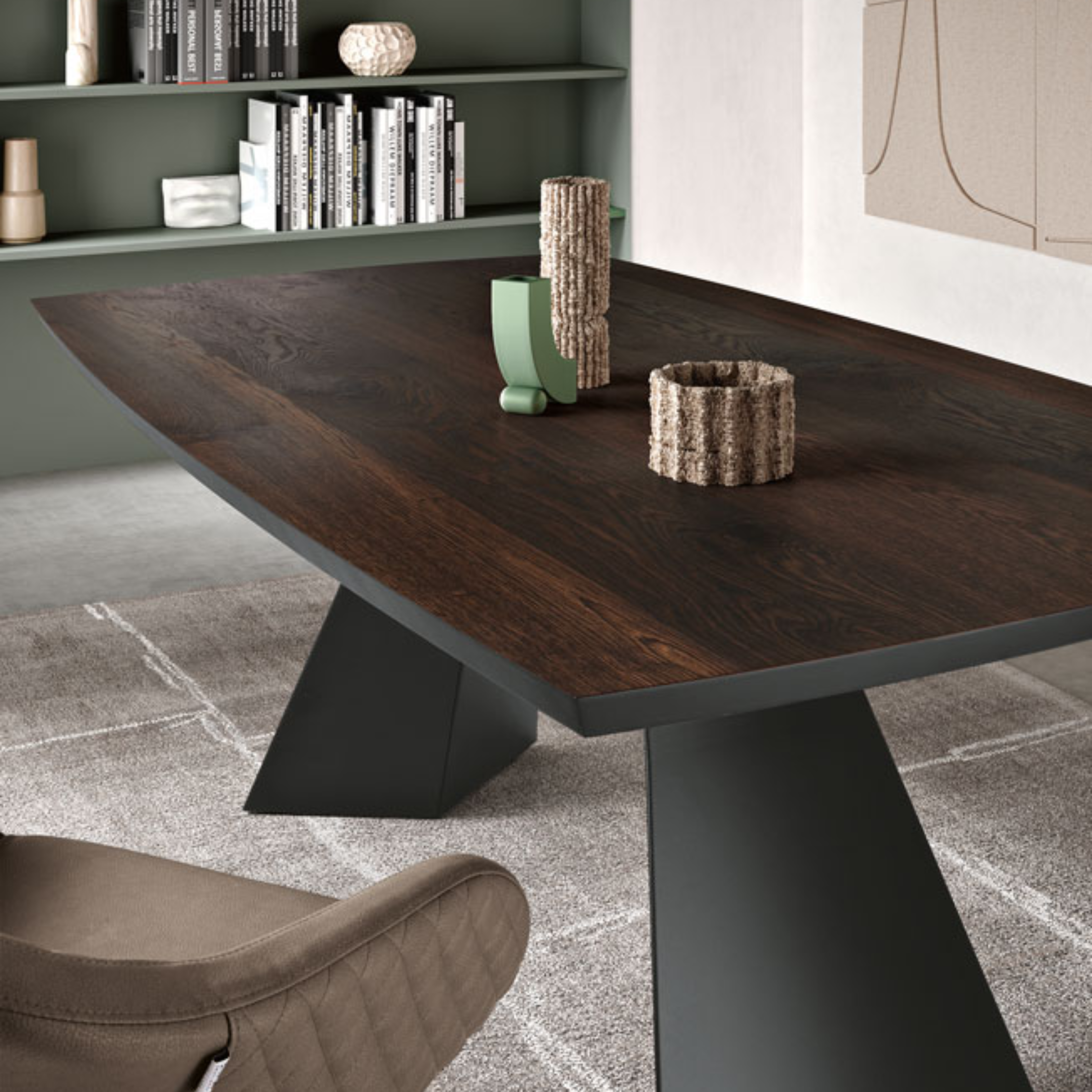 Tavolo allungabile moderno "Nora" con base in metallo e piano in rovere