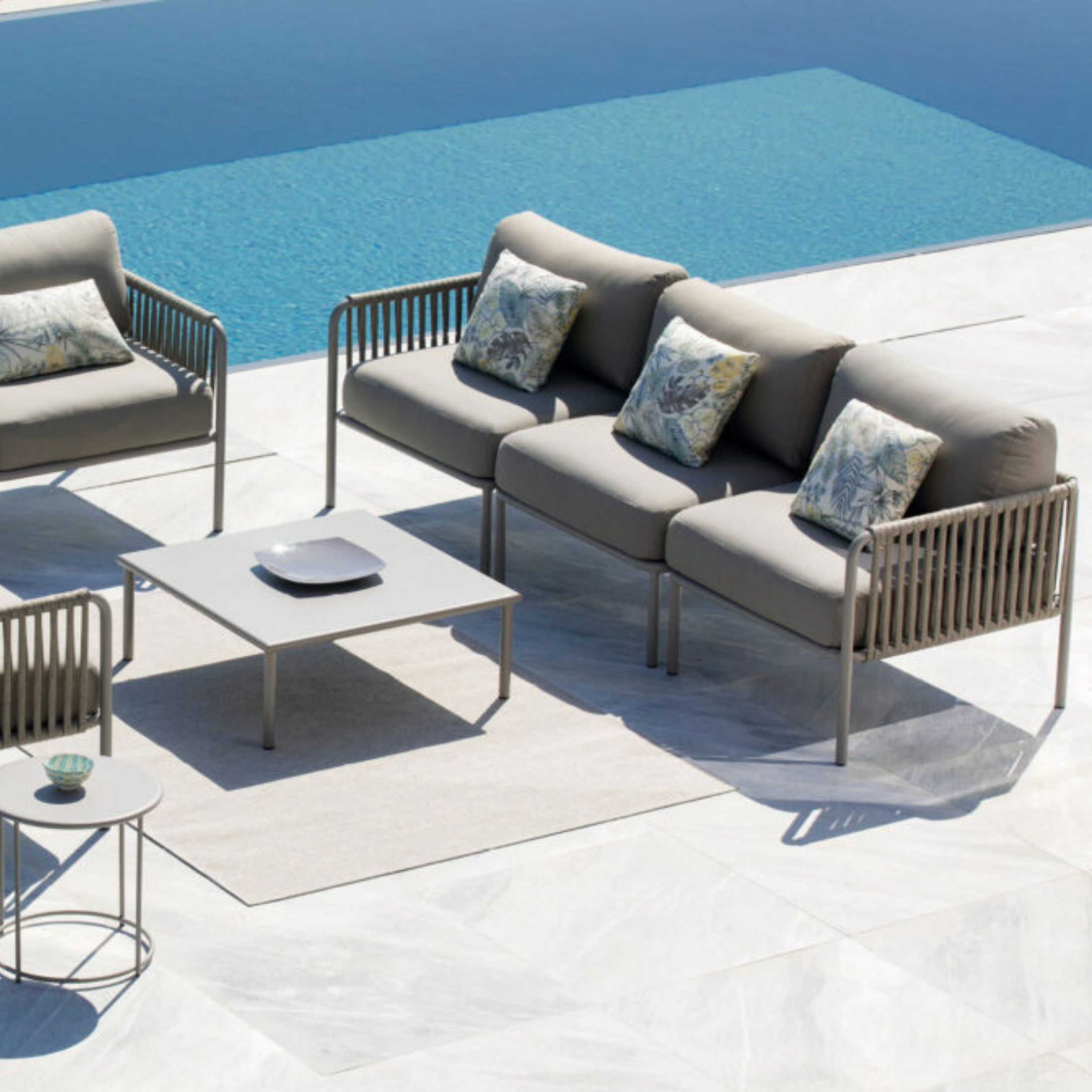 Canapé simple module avec dossier en corde "Key West" avec coussins 80x80 cm 64h