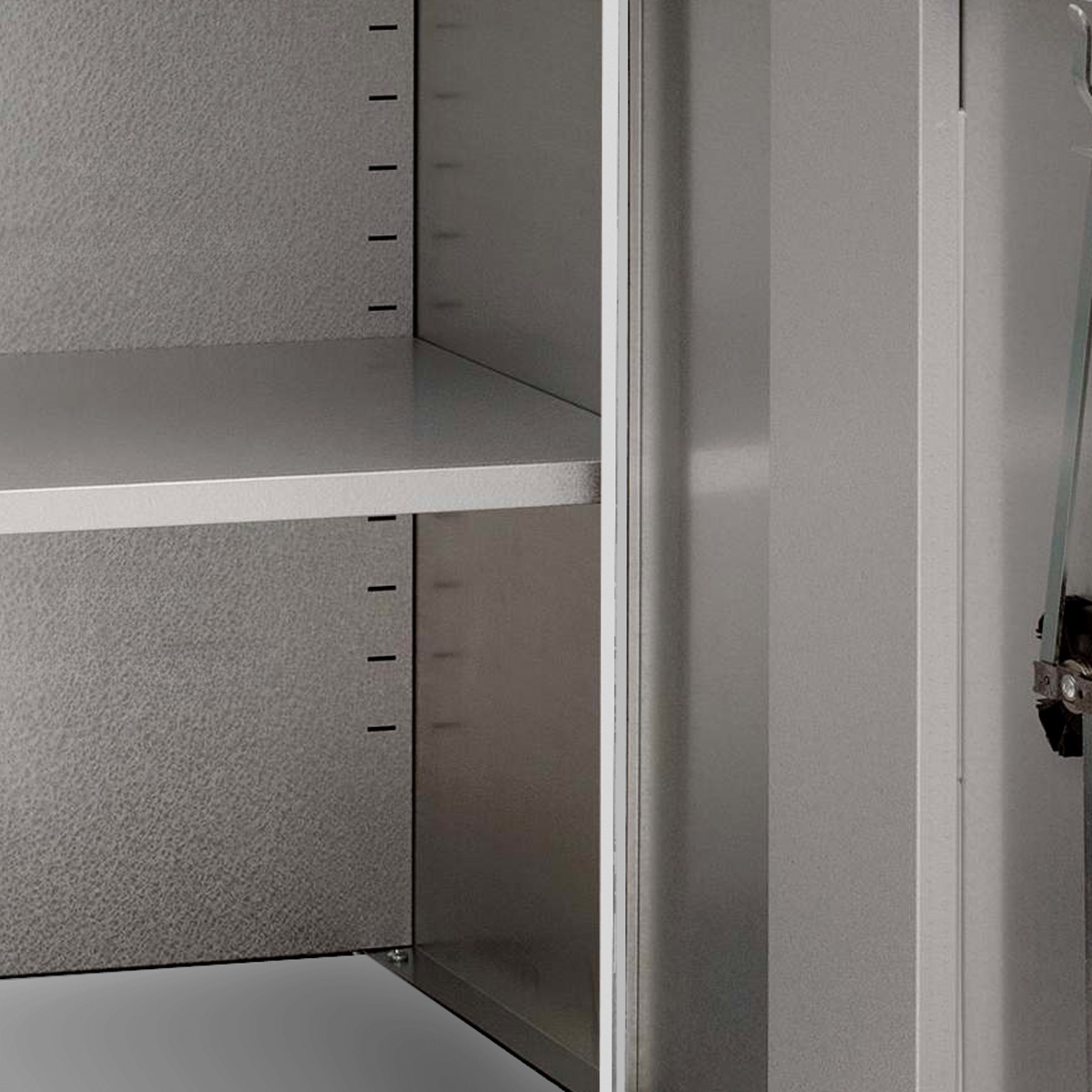 Armadio spogliatoio in metallo a 1 anta con ripiano e appendiabiti cm 50x50 179h