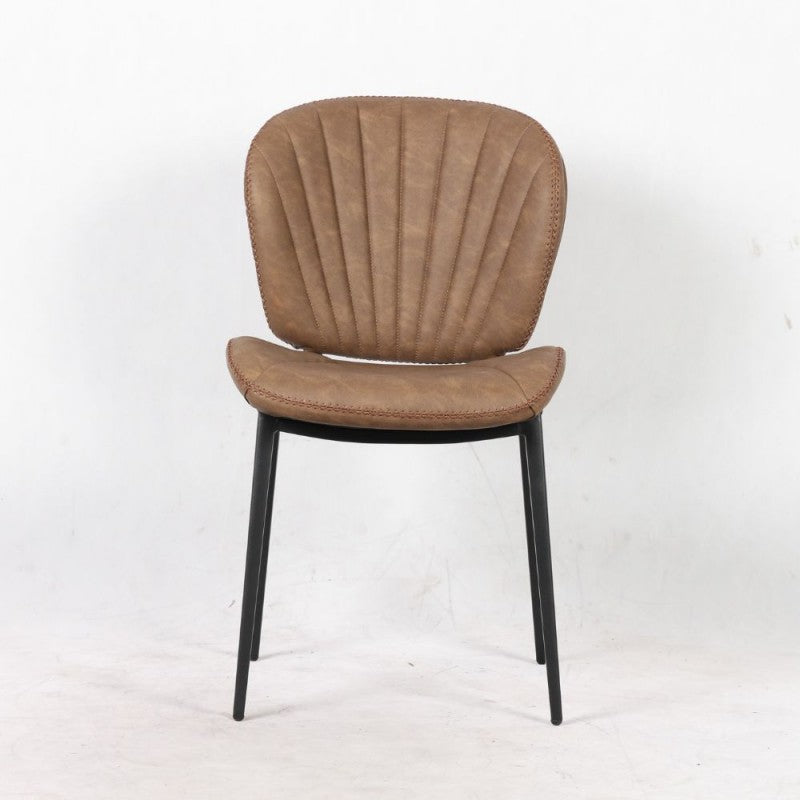 Set di sedie da pranzo "Elice" imbottite in ecopelle con gambe in metallo nere cm 47,5x65,5 85h