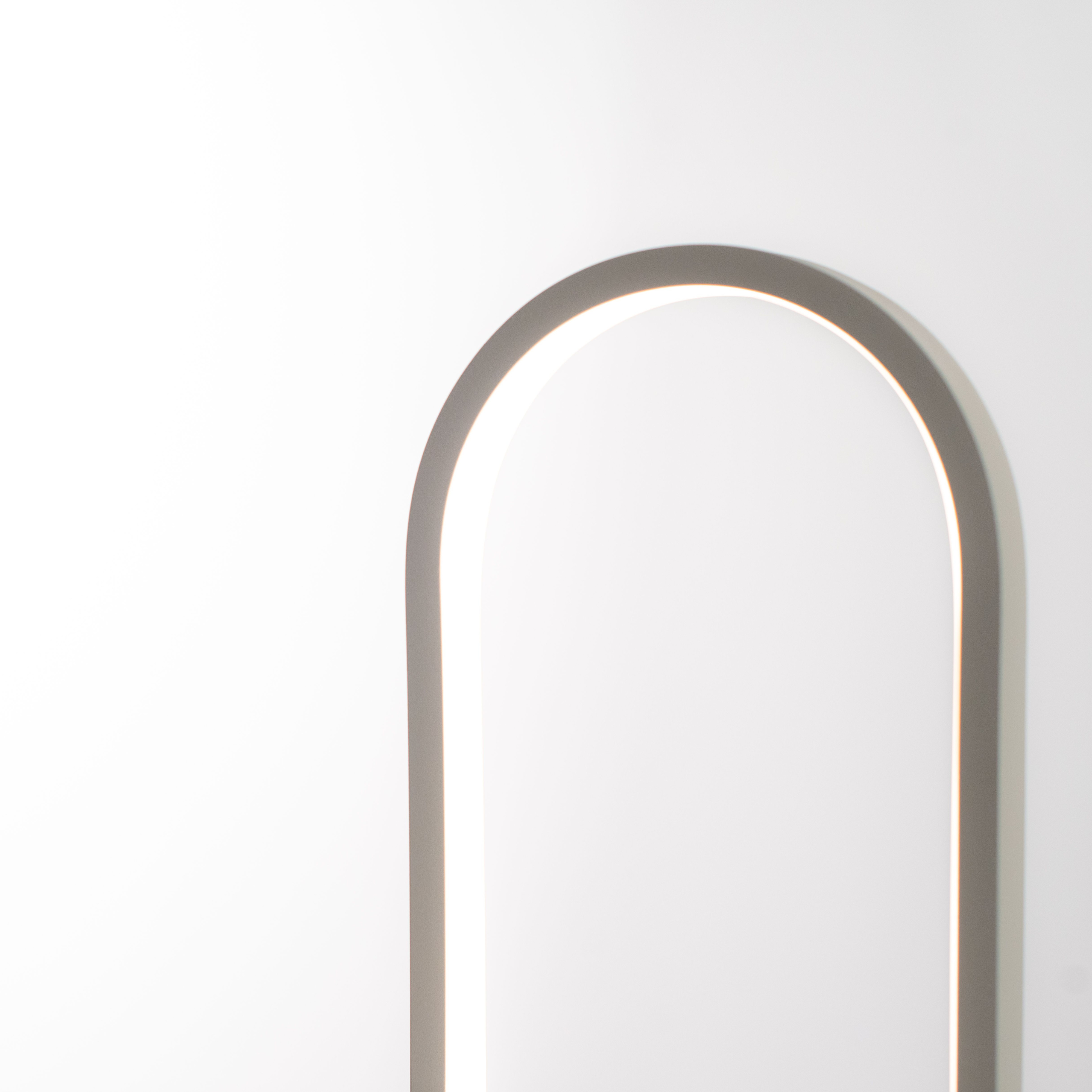 Lampada LED in metallo con base in marmo "Ciak" da terra e tavolo