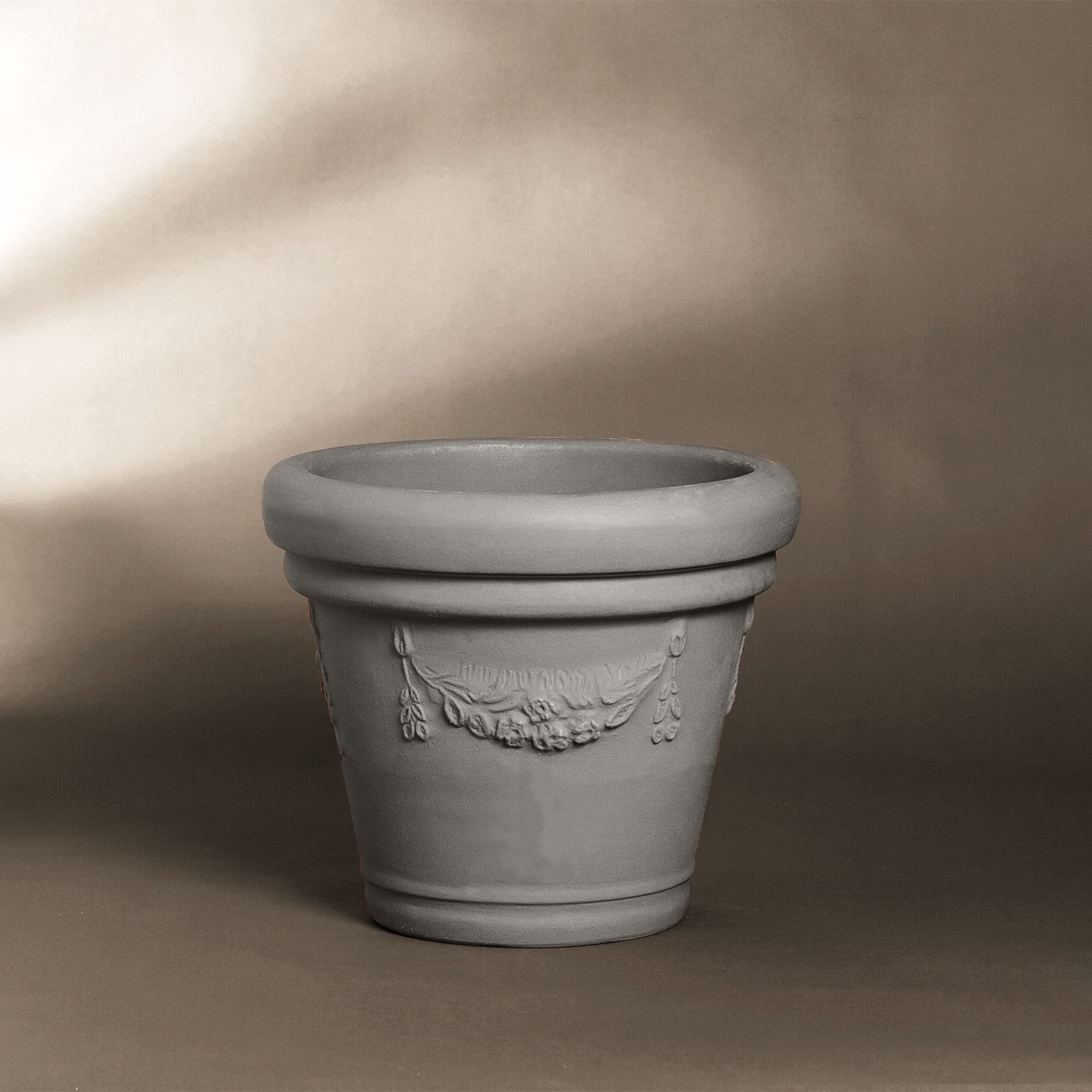 Vaso in resina impruneta Elios per esterno con sottovaso con riserva d'acqua