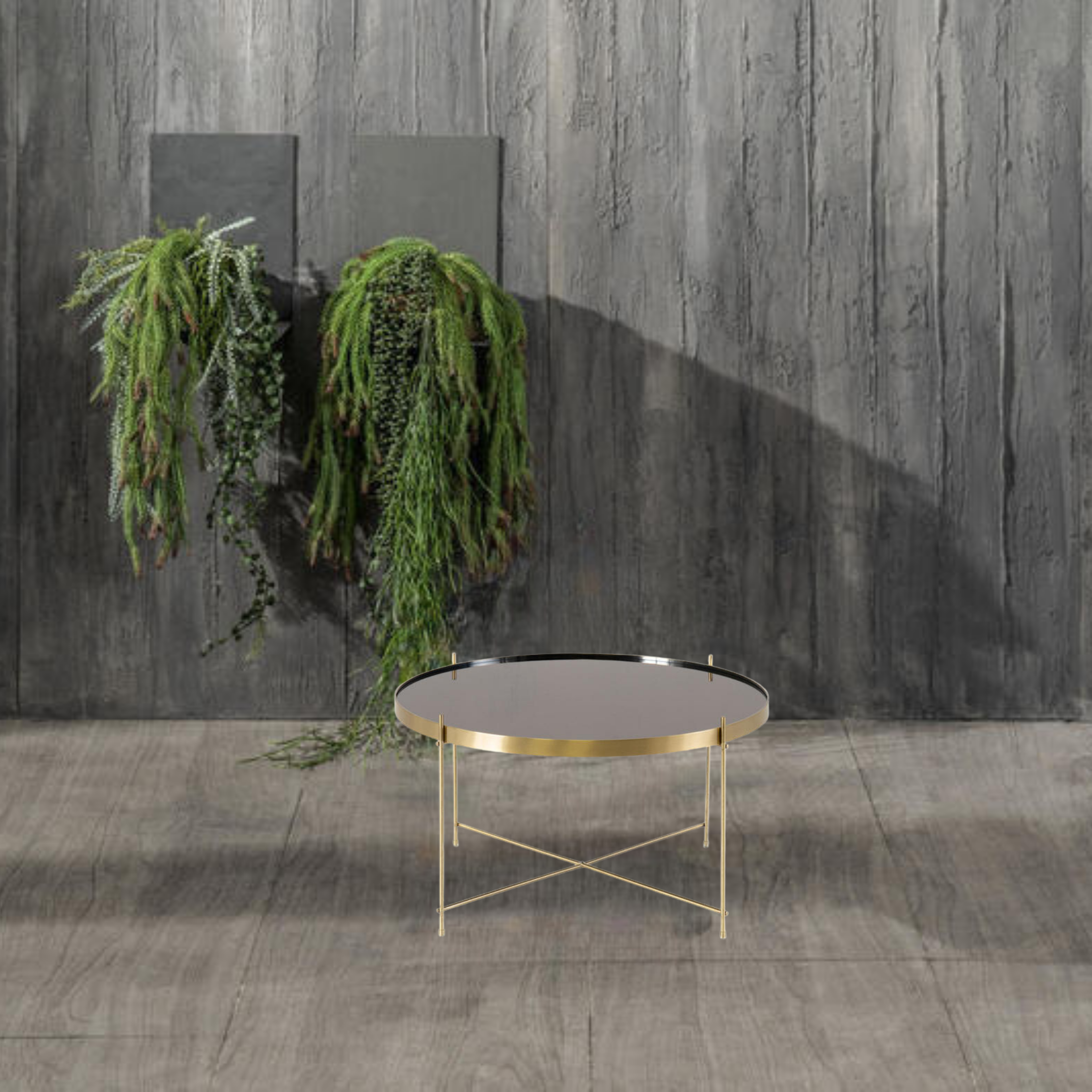 Table basse "Marissa" avec plateau en verre trempé et pieds en métal