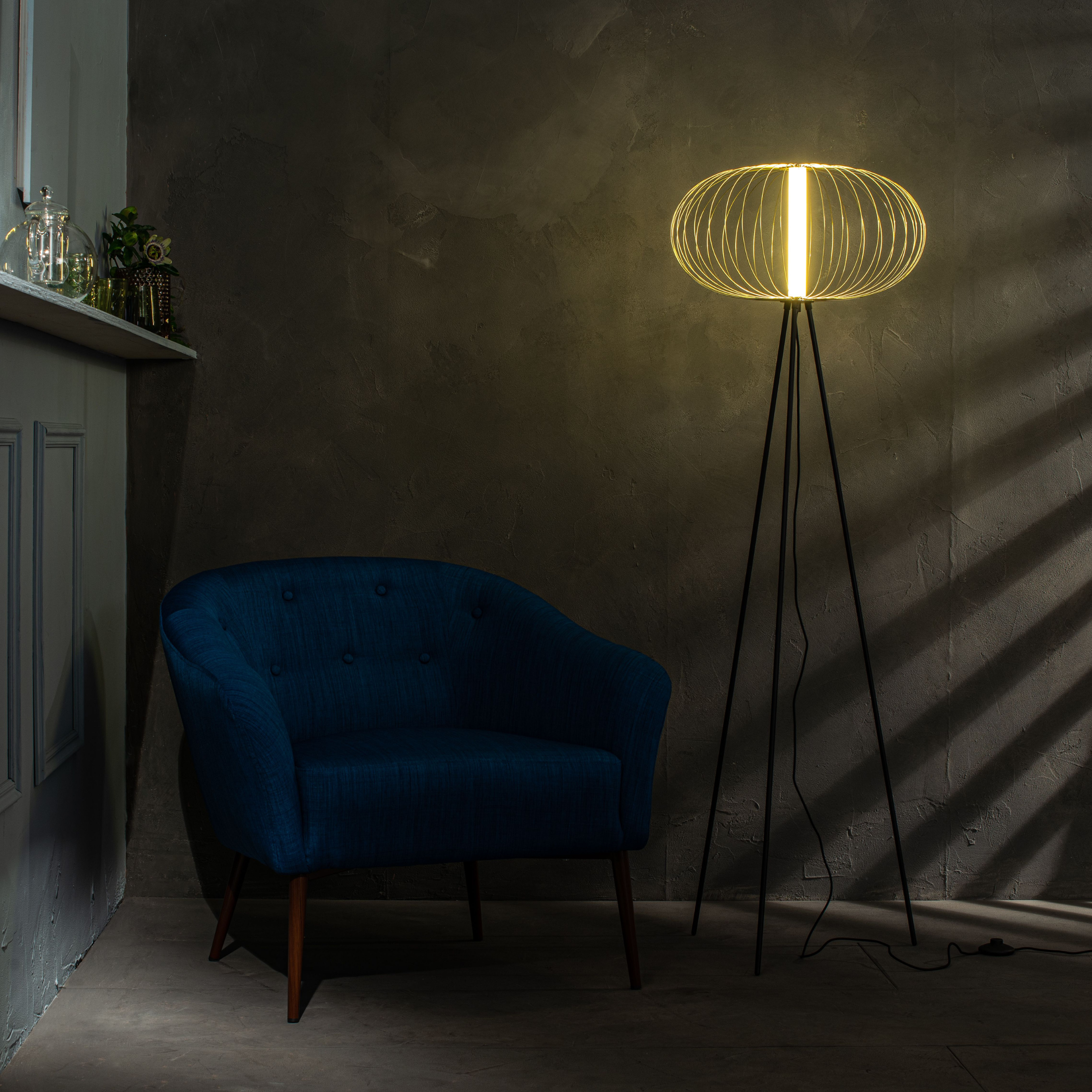 Lampe LED avec abat-jour en acier "Mizar" pour sol, table et suspension