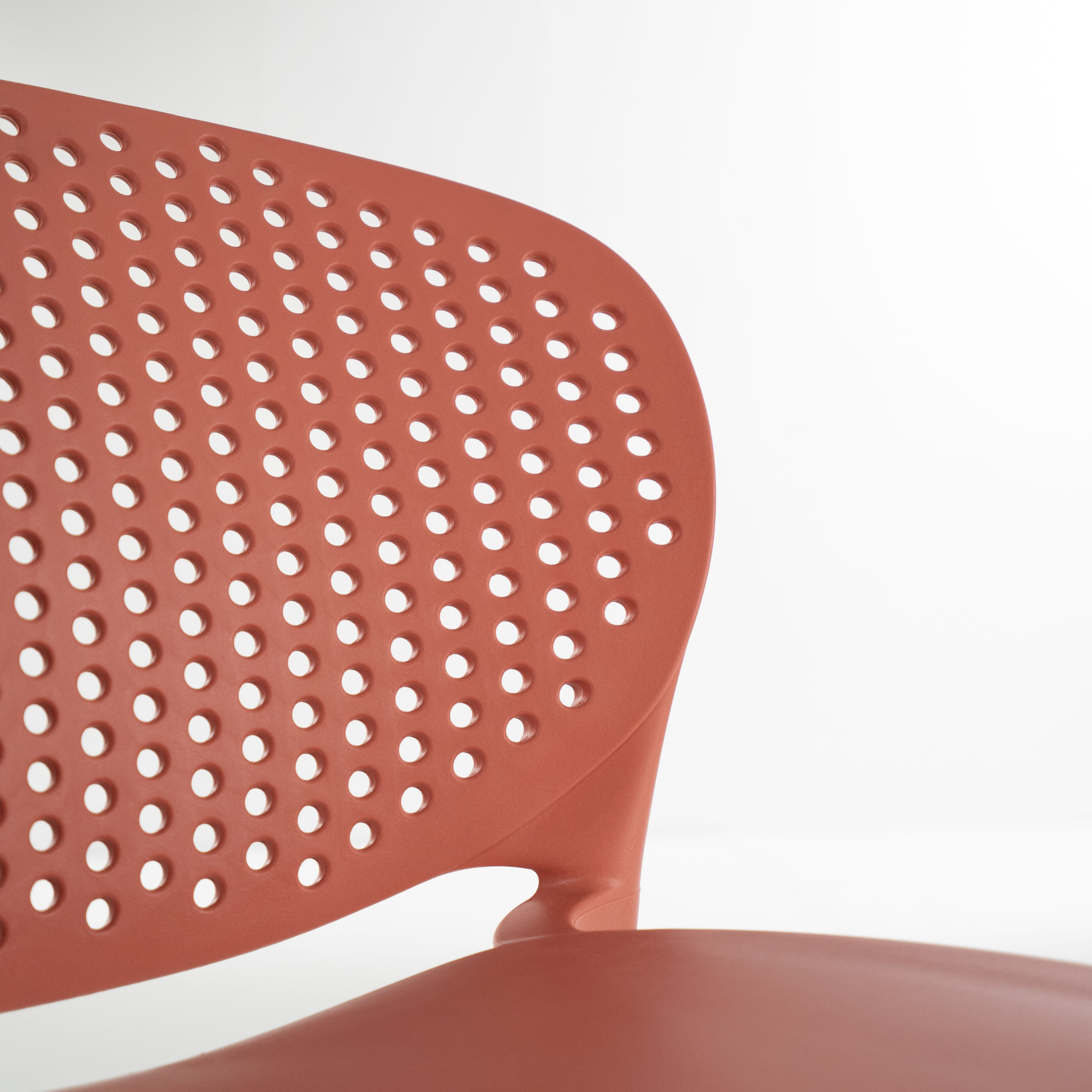 Tabouret haut empilable en PP avec repose-pieds "Spot" 46x42 cm 93h