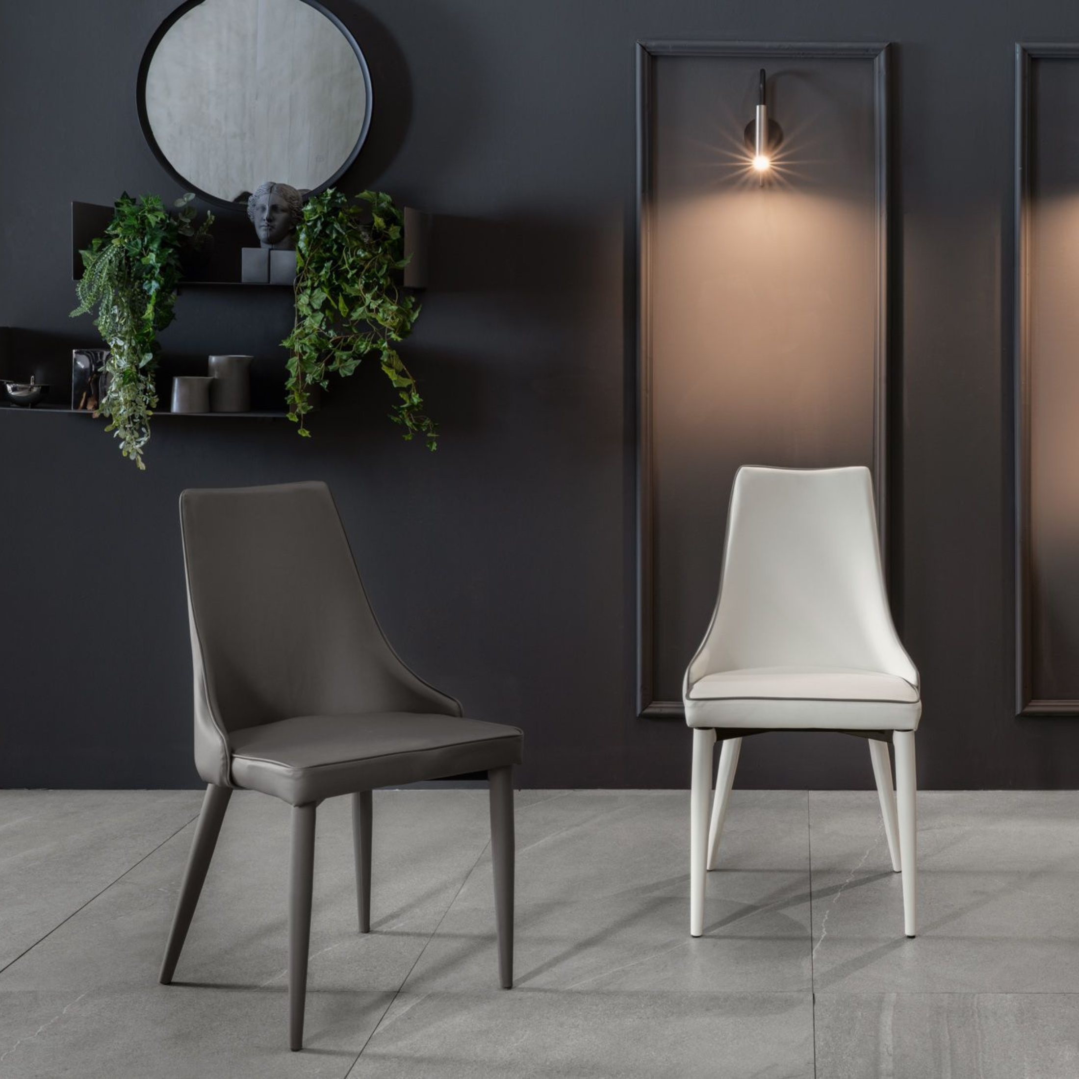 Chaise rembourrée simili cuir "Myriam" fauteuil moderne 46x46 cm 91h