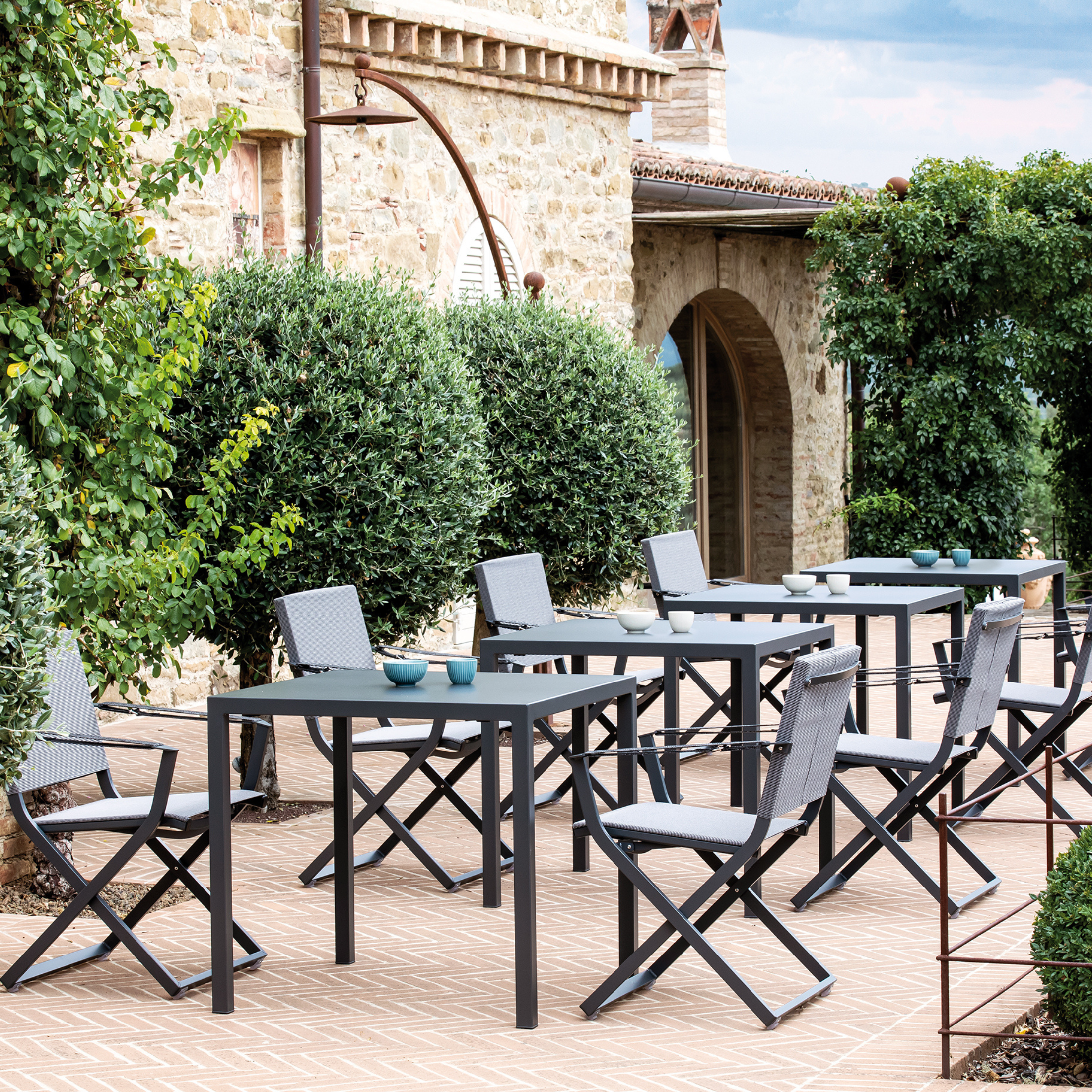 Fauteuil de jardin pliant "Fellini" avec dossier et assise en tissu 64x61 cm 86h