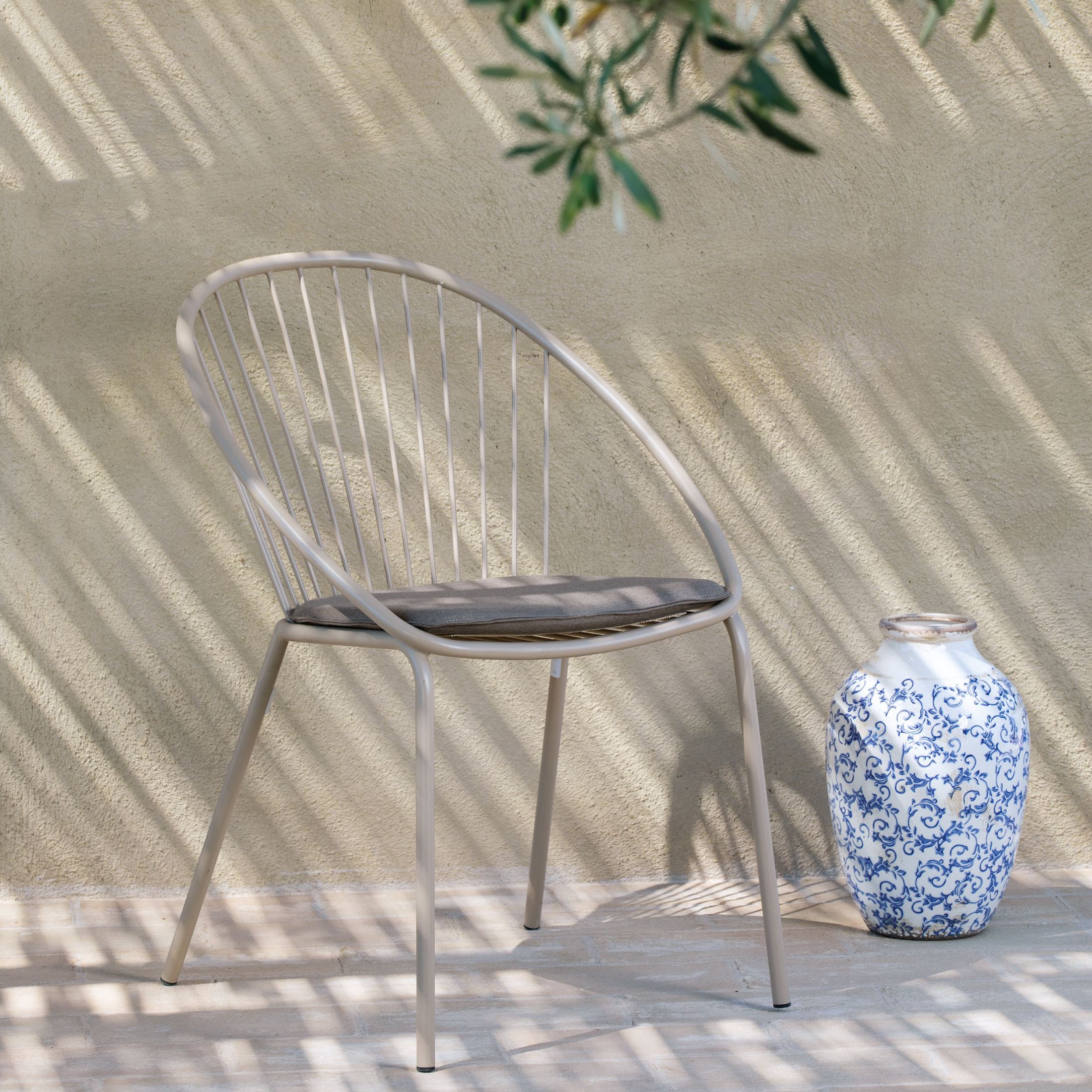 Sillón de jardín apilable "Aria5" de metal galvanizado 57x58 cm 83h
