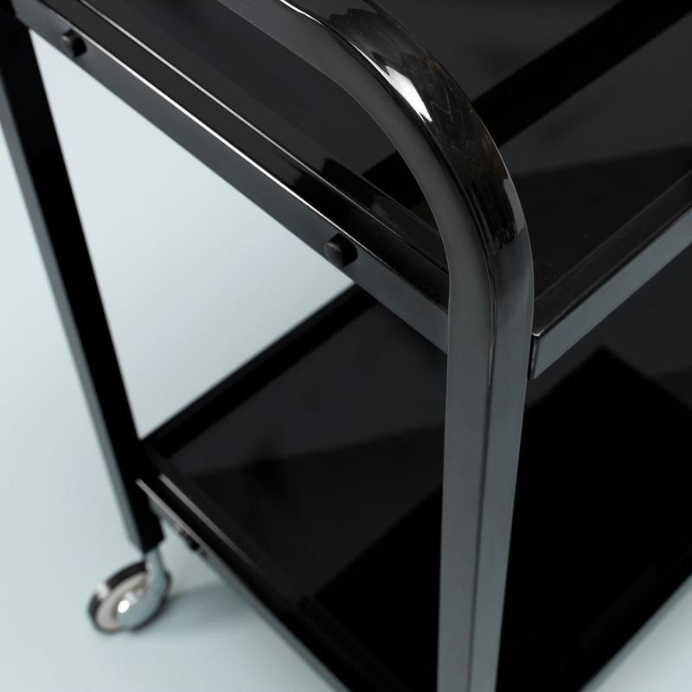 Carrello porta bevande in metallo con 2 piani "Razzo" cm 75x40 80h