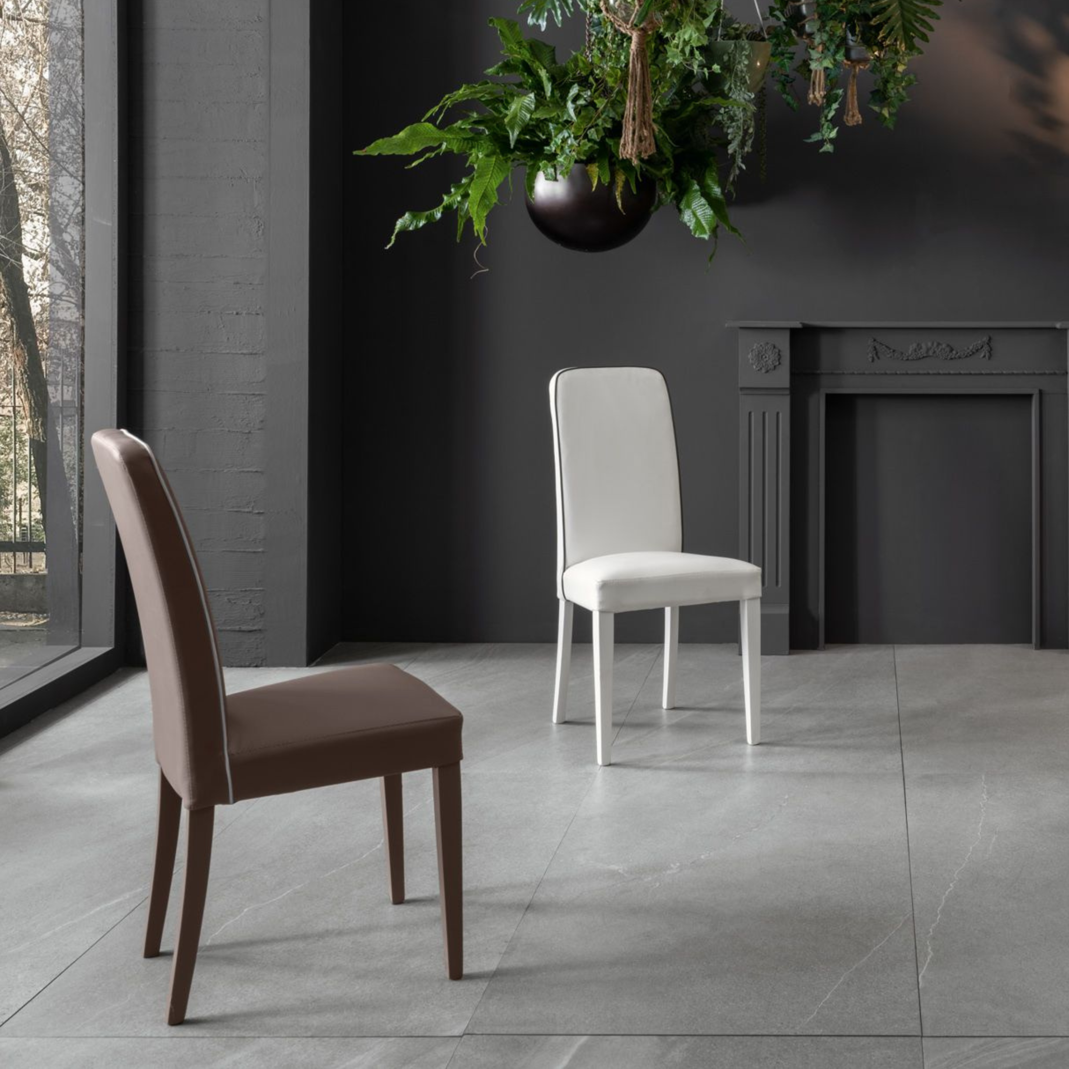 Chaise moderne rembourrée "Anita" en simili cuir 46x59 99h cm