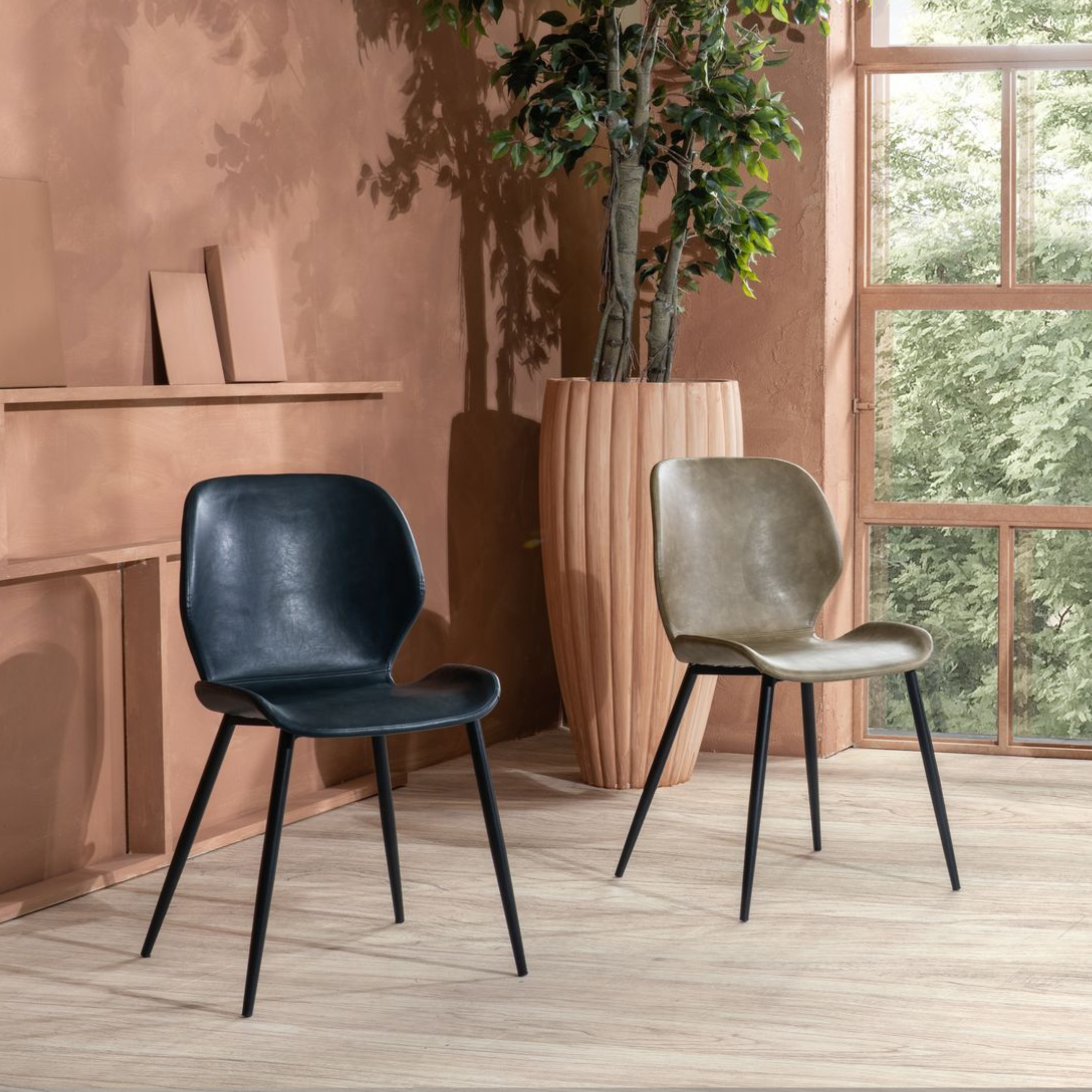 Set di sedie eleganti in similpelle "Liam" soft touch vintage cm 45x55 83h