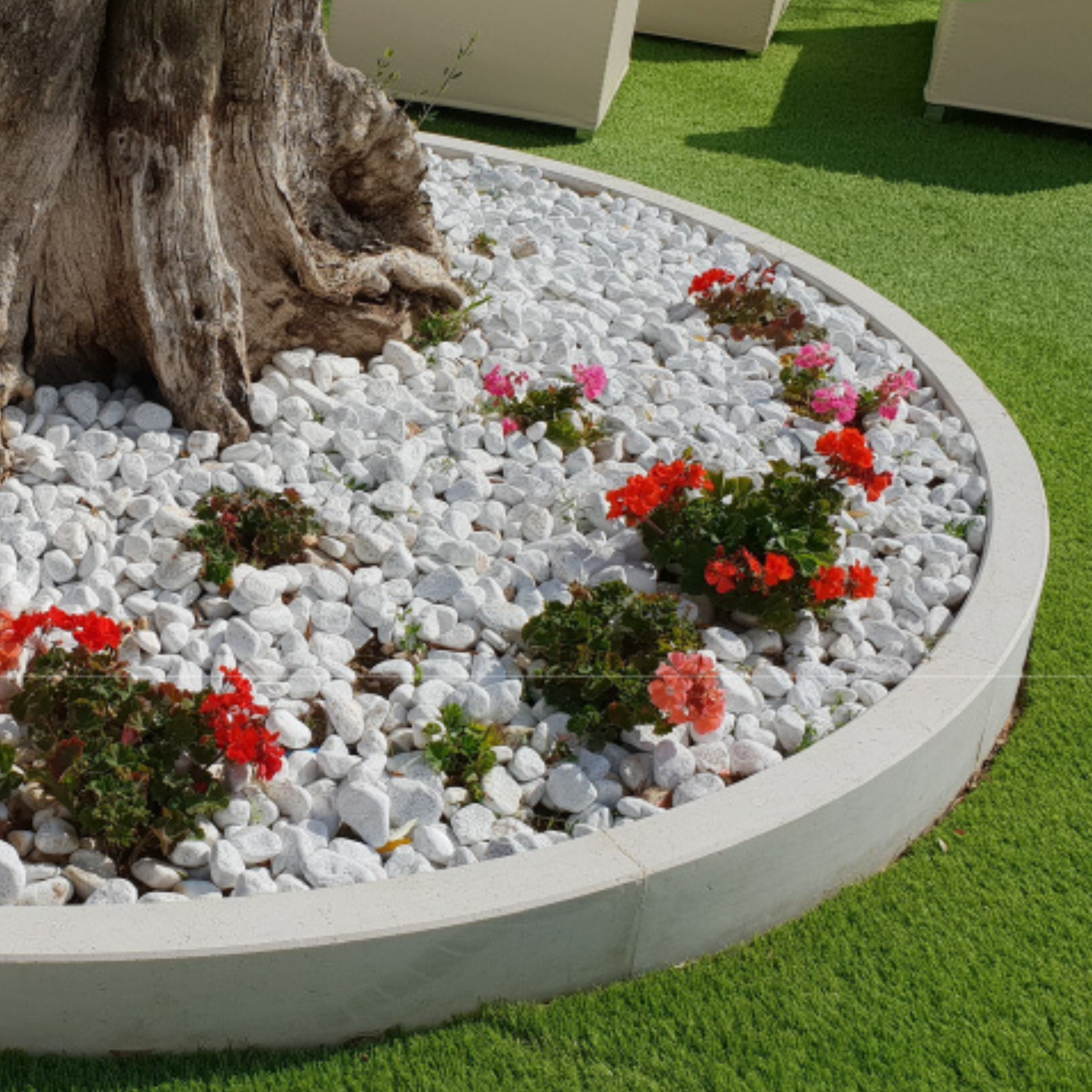Ciottoli di marmo bianco Carrara per decorazione da giardino in sacchi da 20 kg