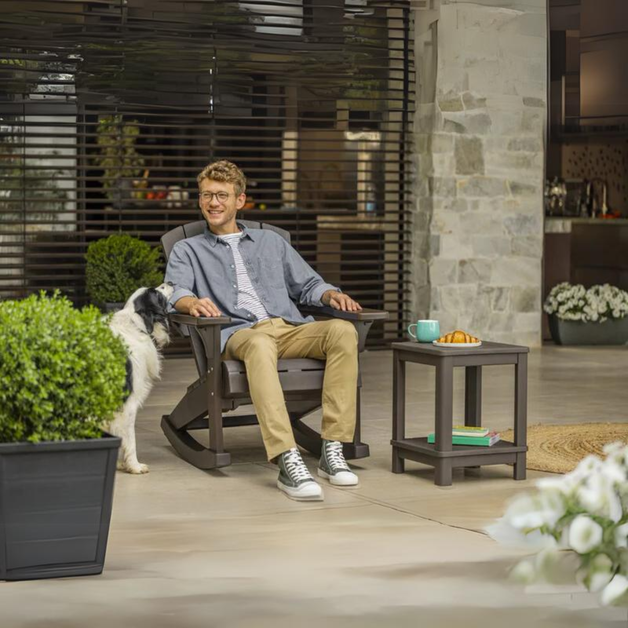 Table basse de jardin "Deluxe" en résine 40,5x40,5 cm 52h