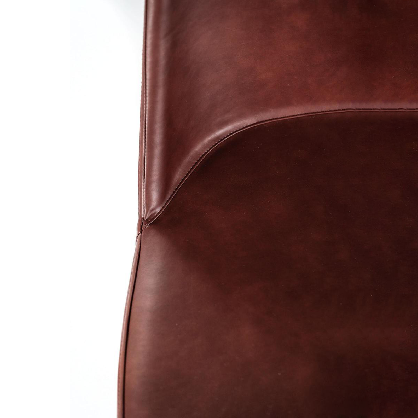 Chaise moderne rembourrée en simili cuir "Tamara" soft touch 45x52 cm 85h