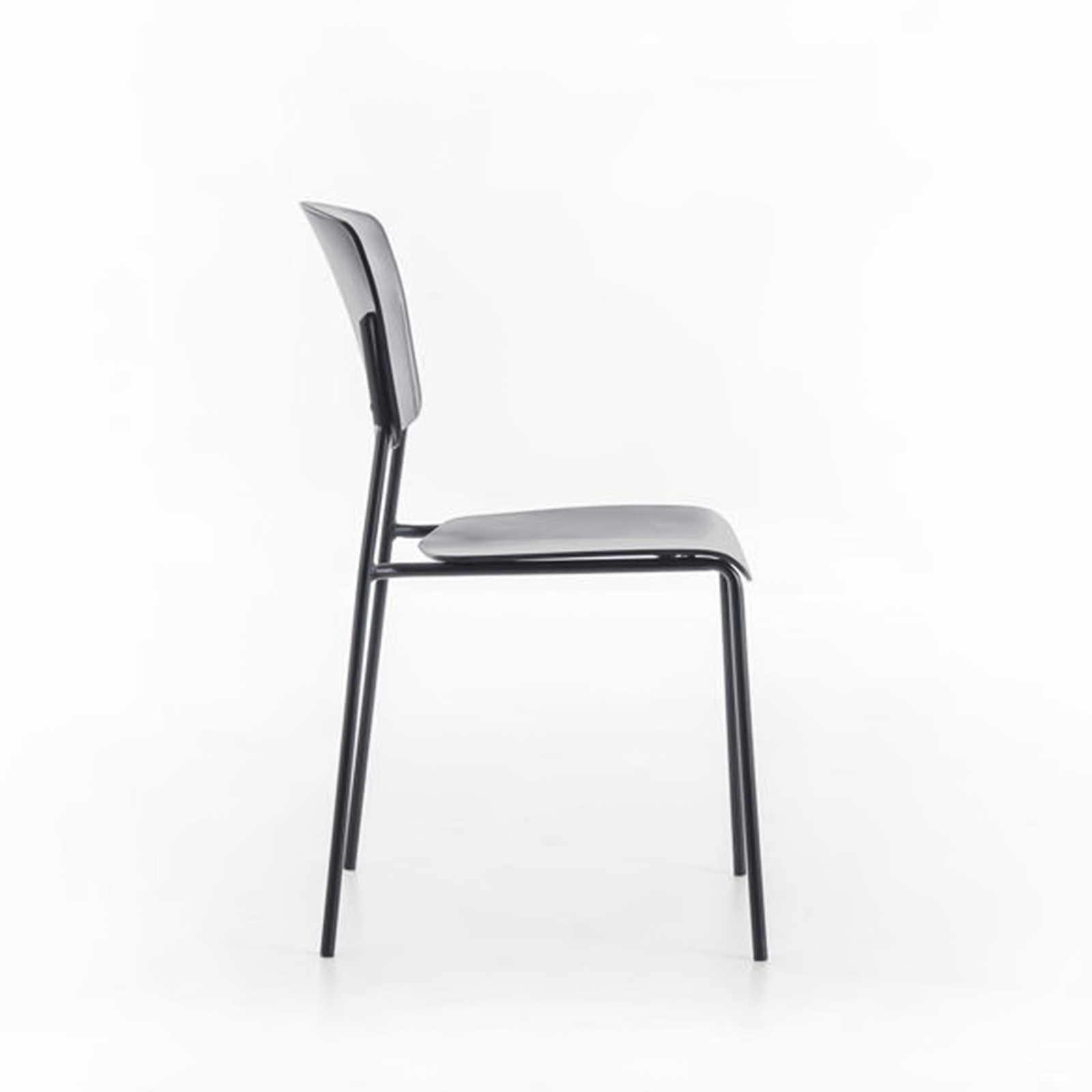 Sedia in polipropilene "Mars" impilabile moderna cm 52x52 79h
