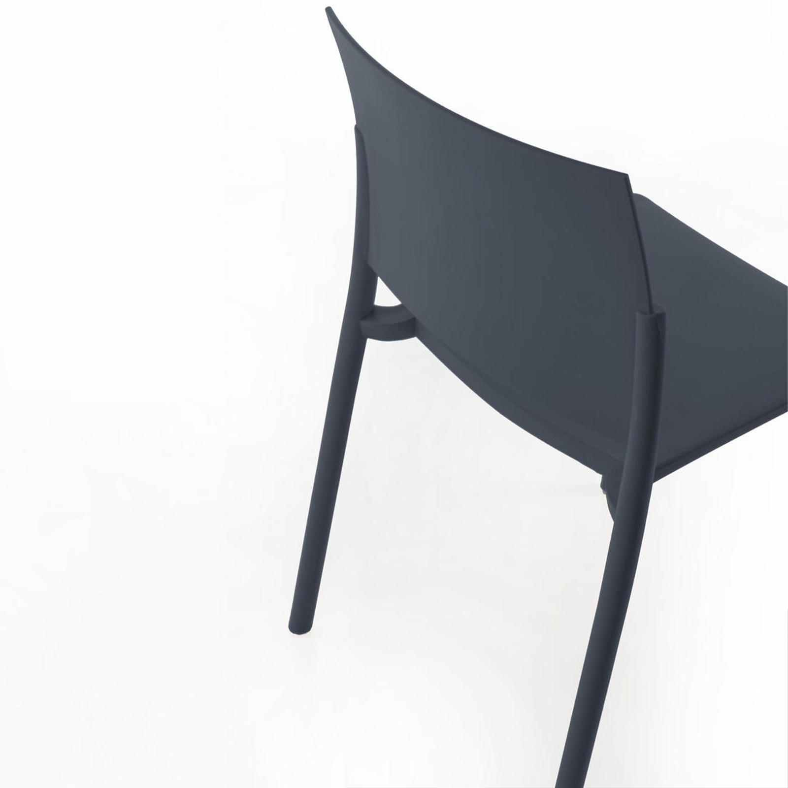 Set di sedie impilabili da soggiorno "Sabrina" in polipropilene moderne cm 52,5x55 81h