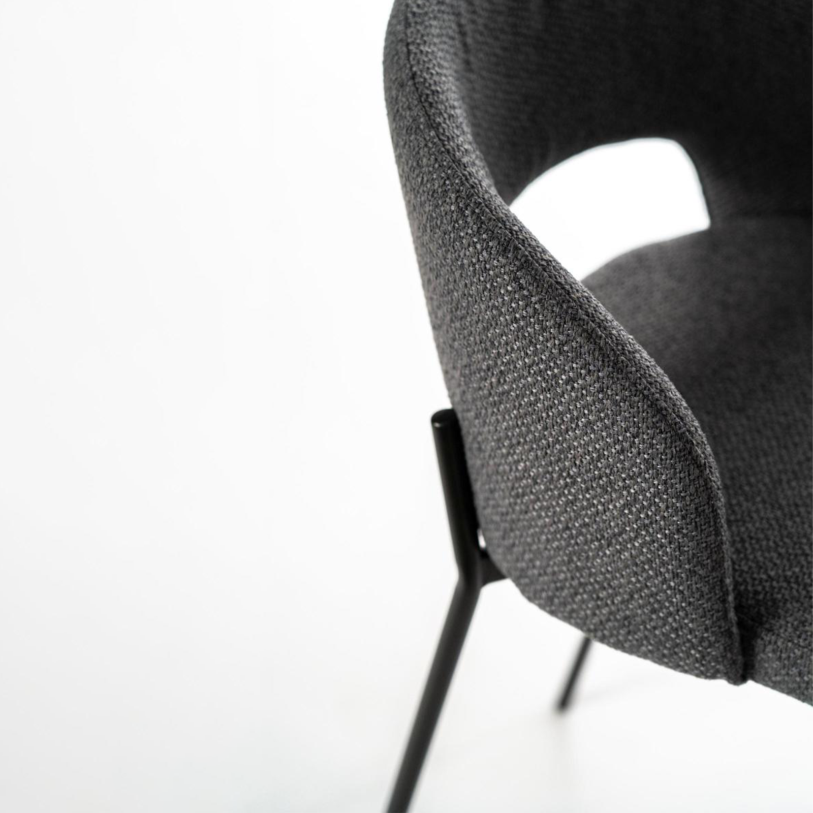 Tabouret haut "Greta" en tissu rembourré avec repose-pieds 52x50 cm 98h