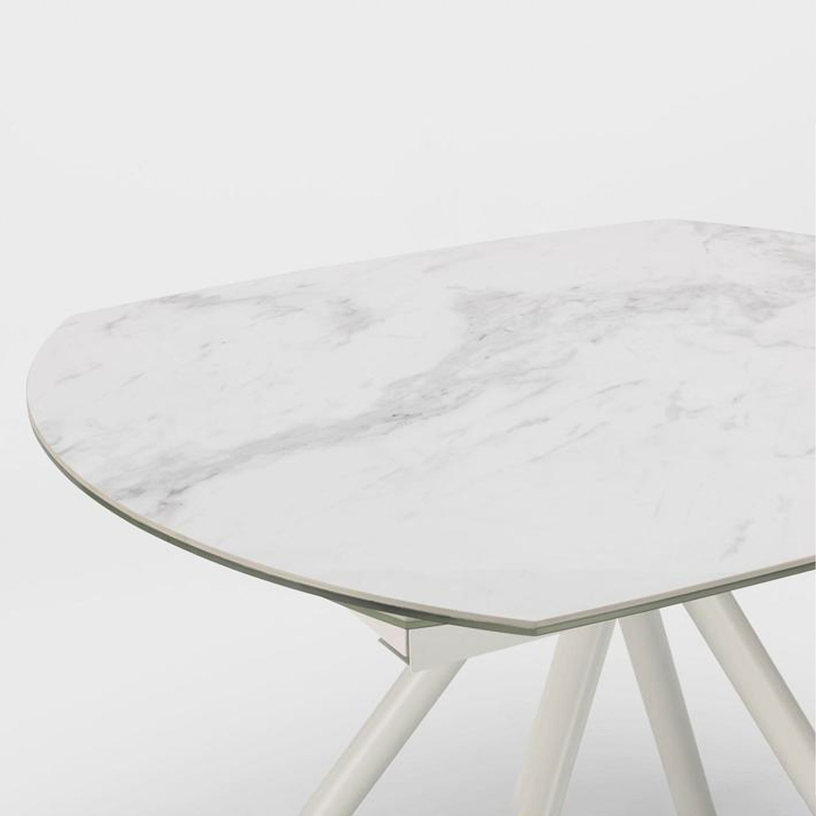Table extensible "Kyoto Four" avec plateau en céramique 6 places 120/180x90 76h cm