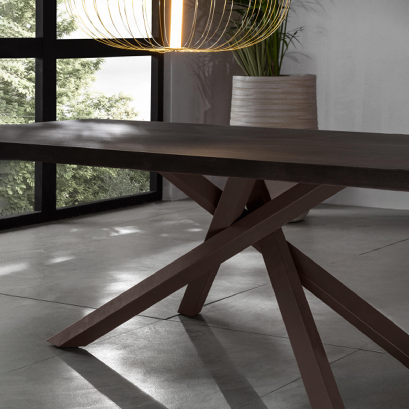 Tavolo allungabile "Théodore" piano in legno e gambe in metallo cm 160/240x90 76h