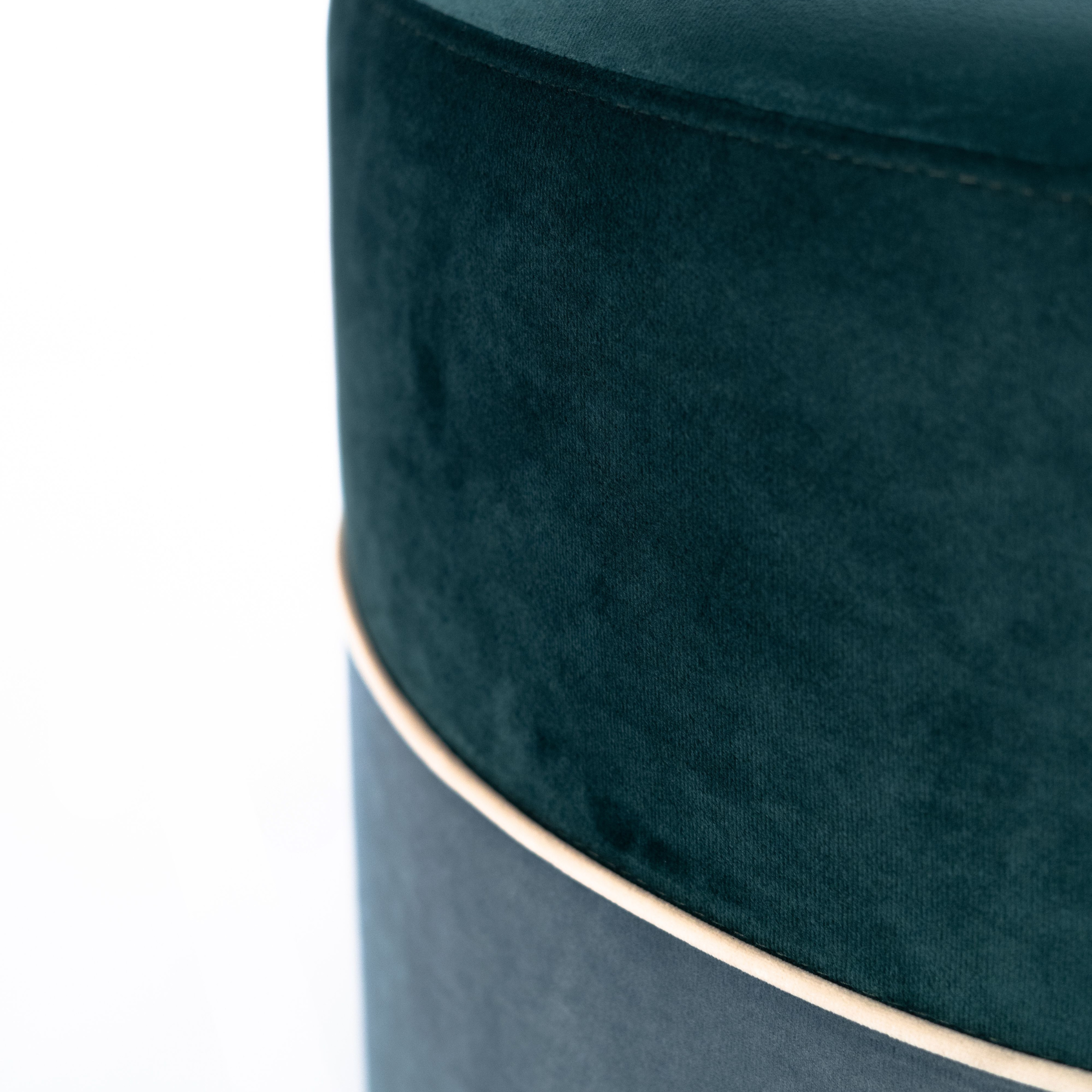 Pouf in velluto "Cora" sgabello struttura in legno cm 62x62 39h