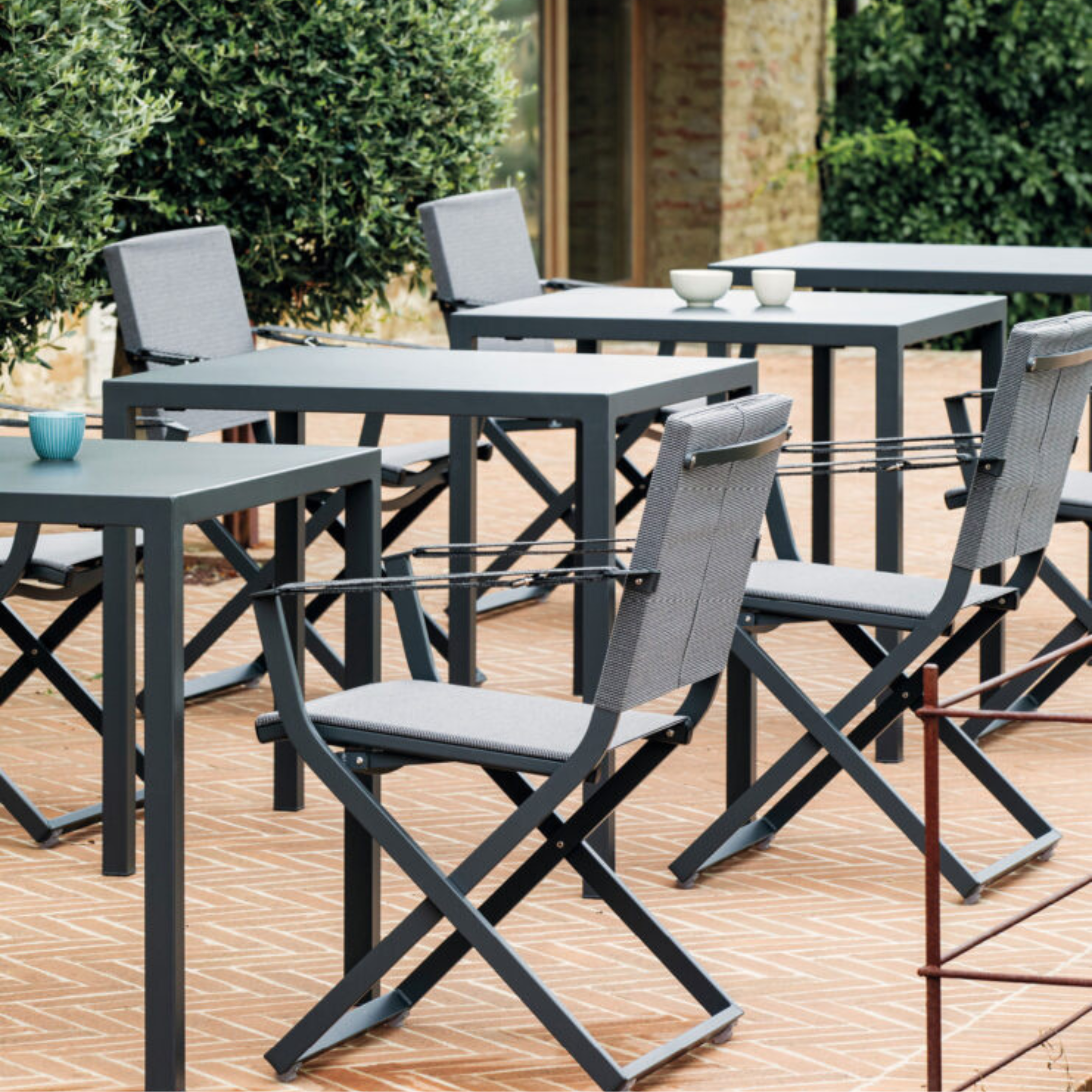 Fauteuil de jardin pliant "Fellini" avec dossier et assise en tissu 64x61 cm 86h