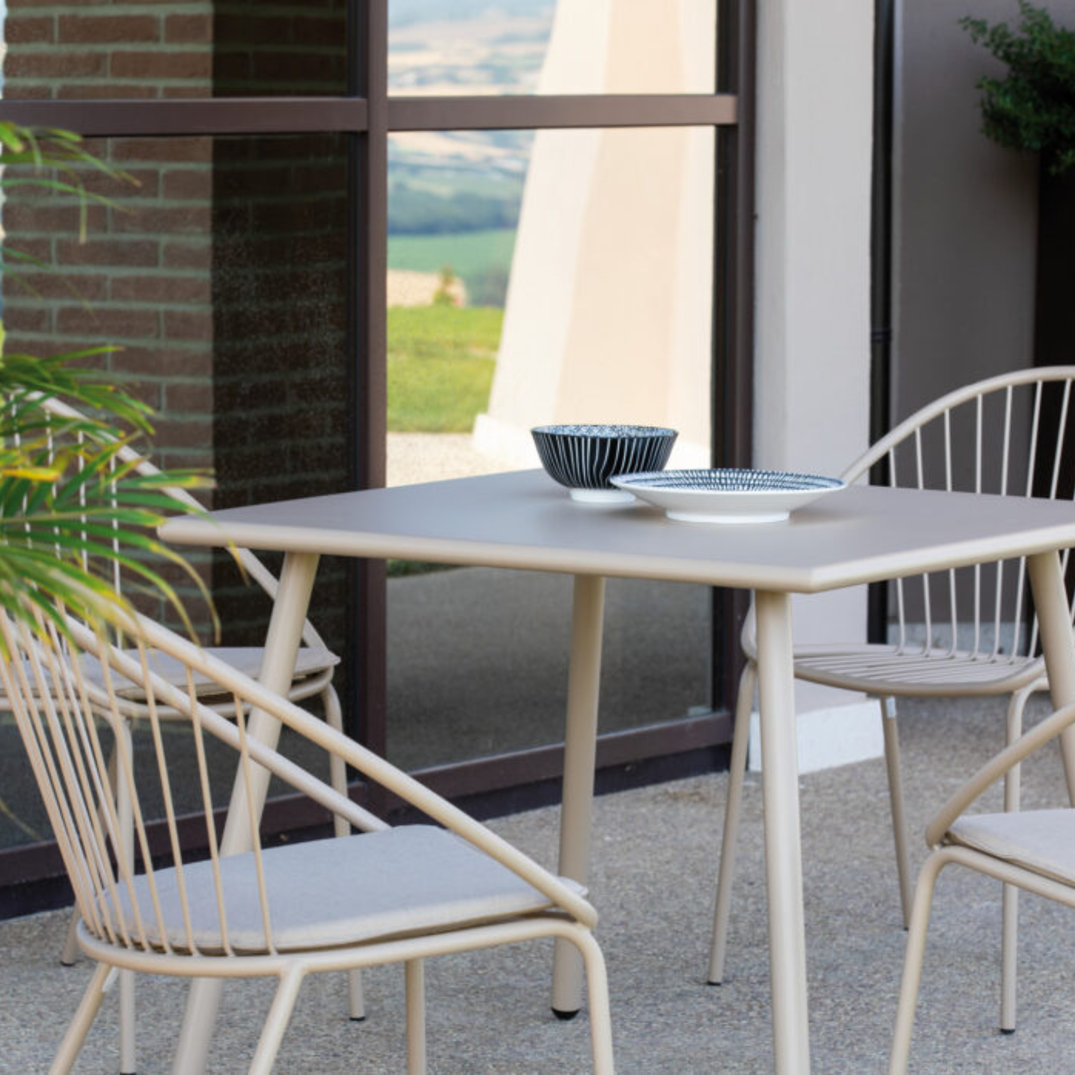 Fauteuil de jardin empilable "Aria5" en métal galvanisé 57x58 cm 83h