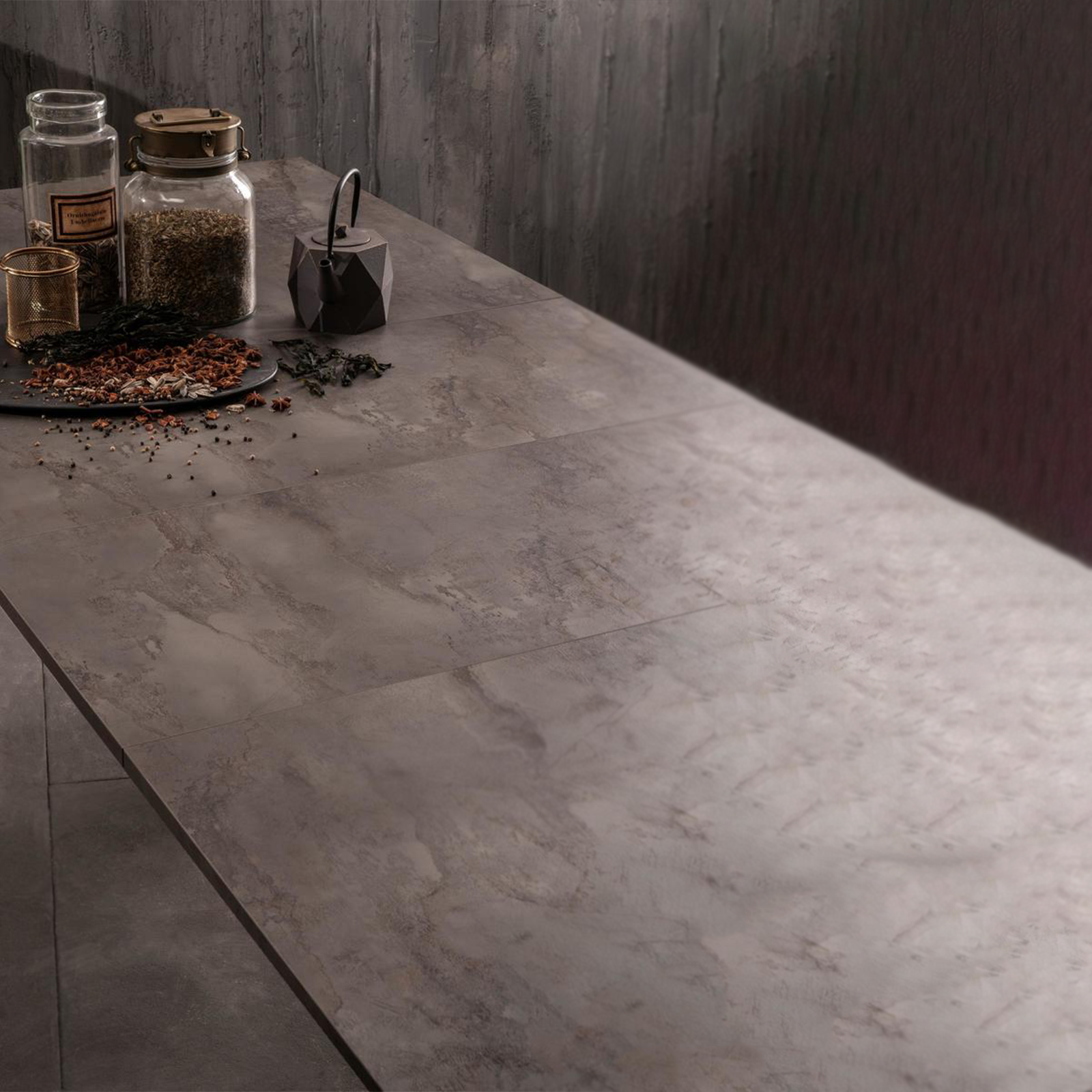 Tavolo allungabile "Blanche" piano melaminico gambe in metallo 14 posti cm 316x90 76h