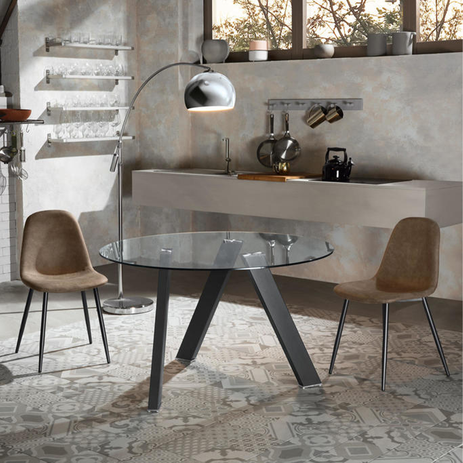 Tavolo moderno da pranzo tondo "Idahol" in vetro temperato cm 120x120 75h