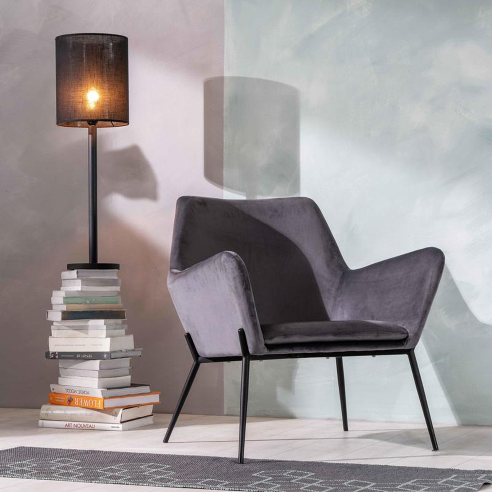 Fauteuil moderne rembourré "Gin" en velours avec pieds en métal 70x72 79h cm