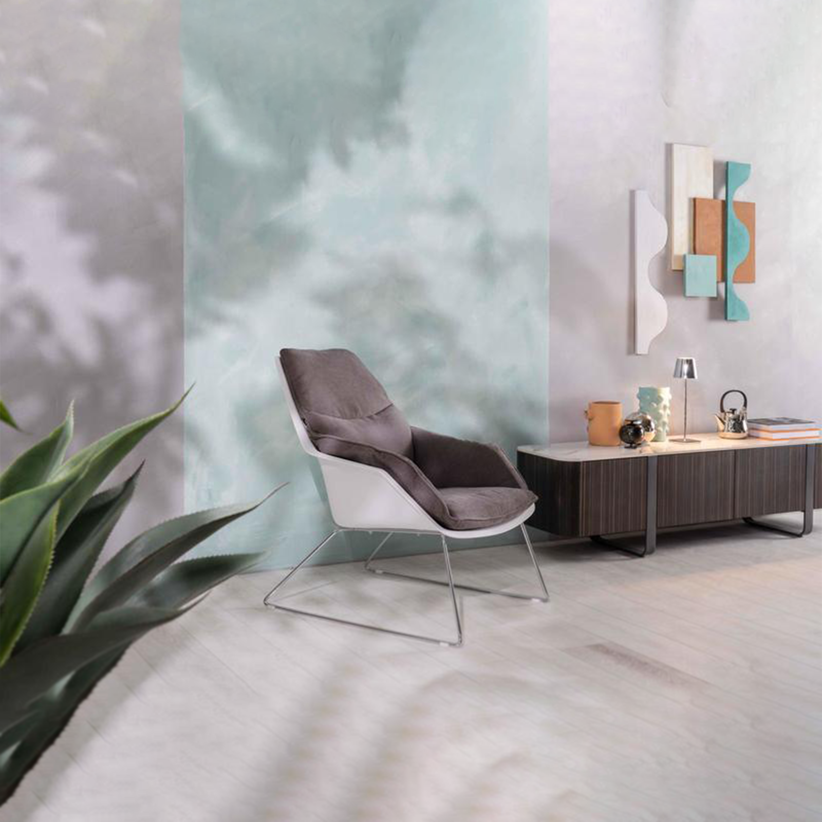 Fauteuil moderne rembourré "Grace" en tissu avec pieds en métal 74x85 86h cm