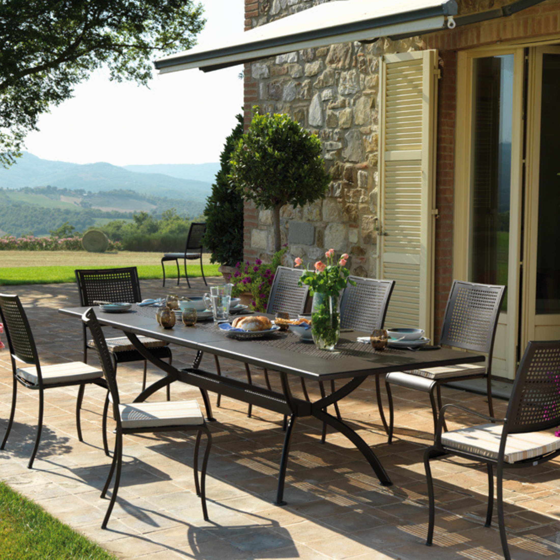 Table extensible en métal "Valentino" pour jardin moderne 220/300x100 cm 75h