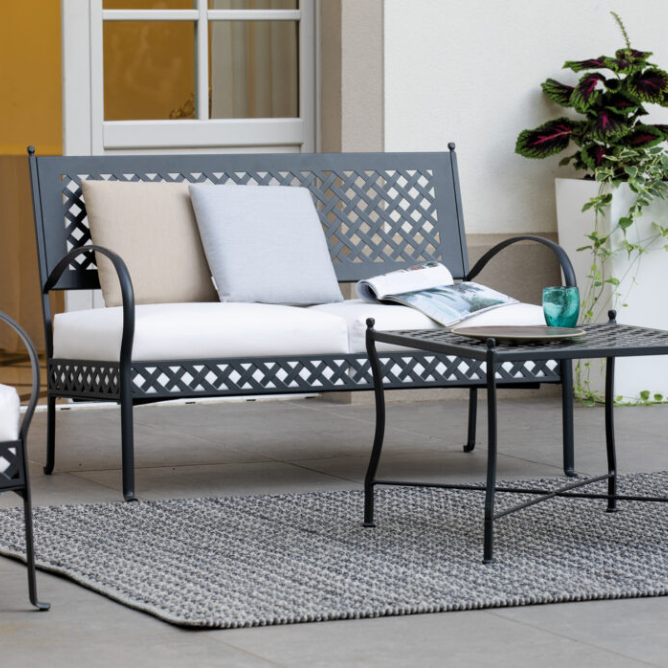 Canapé d'extérieur en métal, banquette lounge "Springtime" 124x75 cm 83h