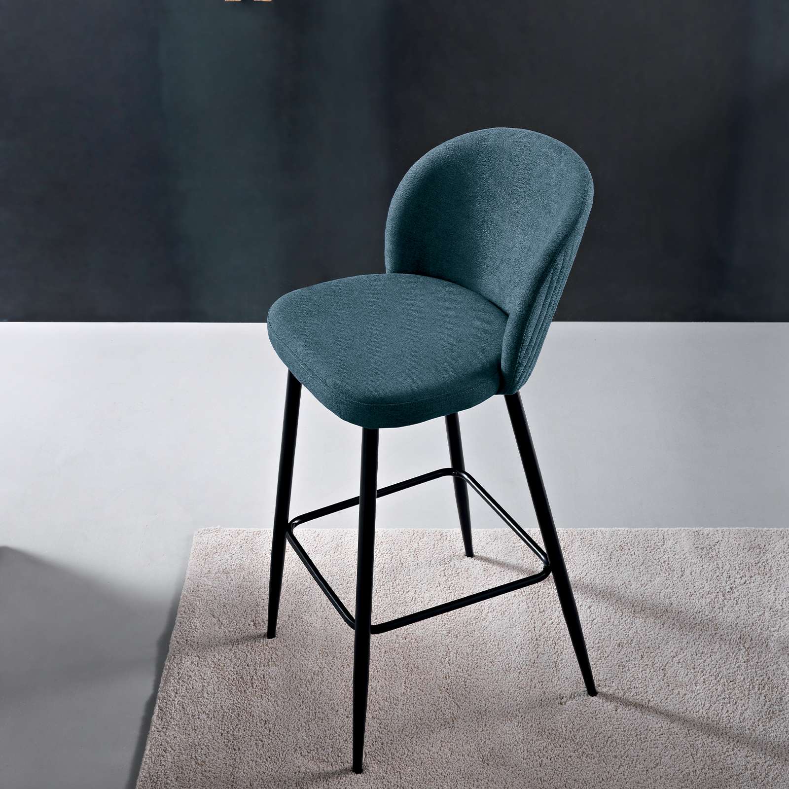 Set di sgabelli alti moderni "Lizzy" in tessuto imbottite cm 48x53 93h