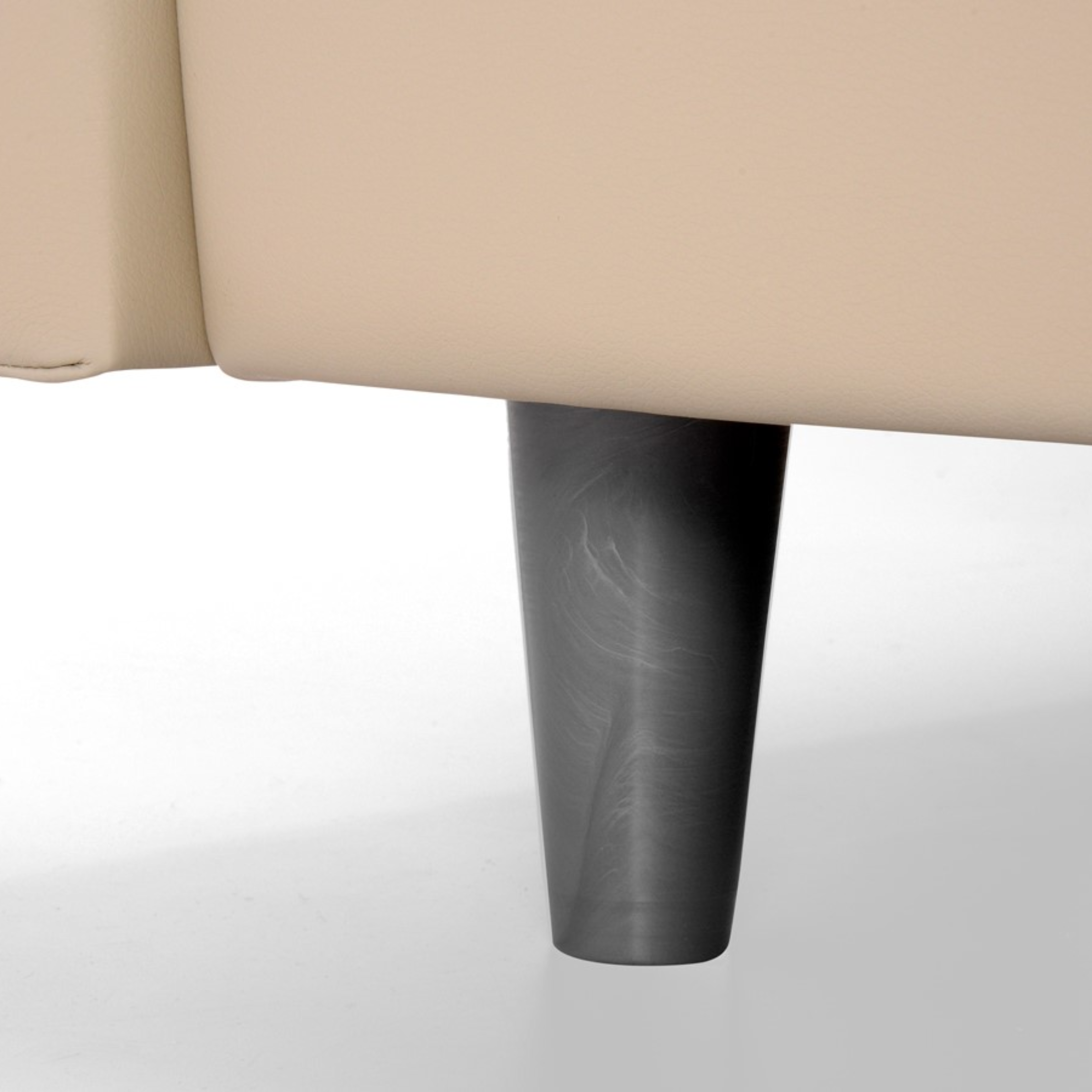 Letto contenitore con rete moderno "New York" imbottito in tessuto idro con piedino conico