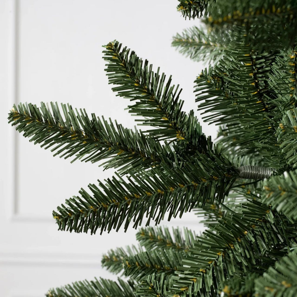 Albero di Natale moderno "Tenerife" in PVC di altissima qualità effetto realistico