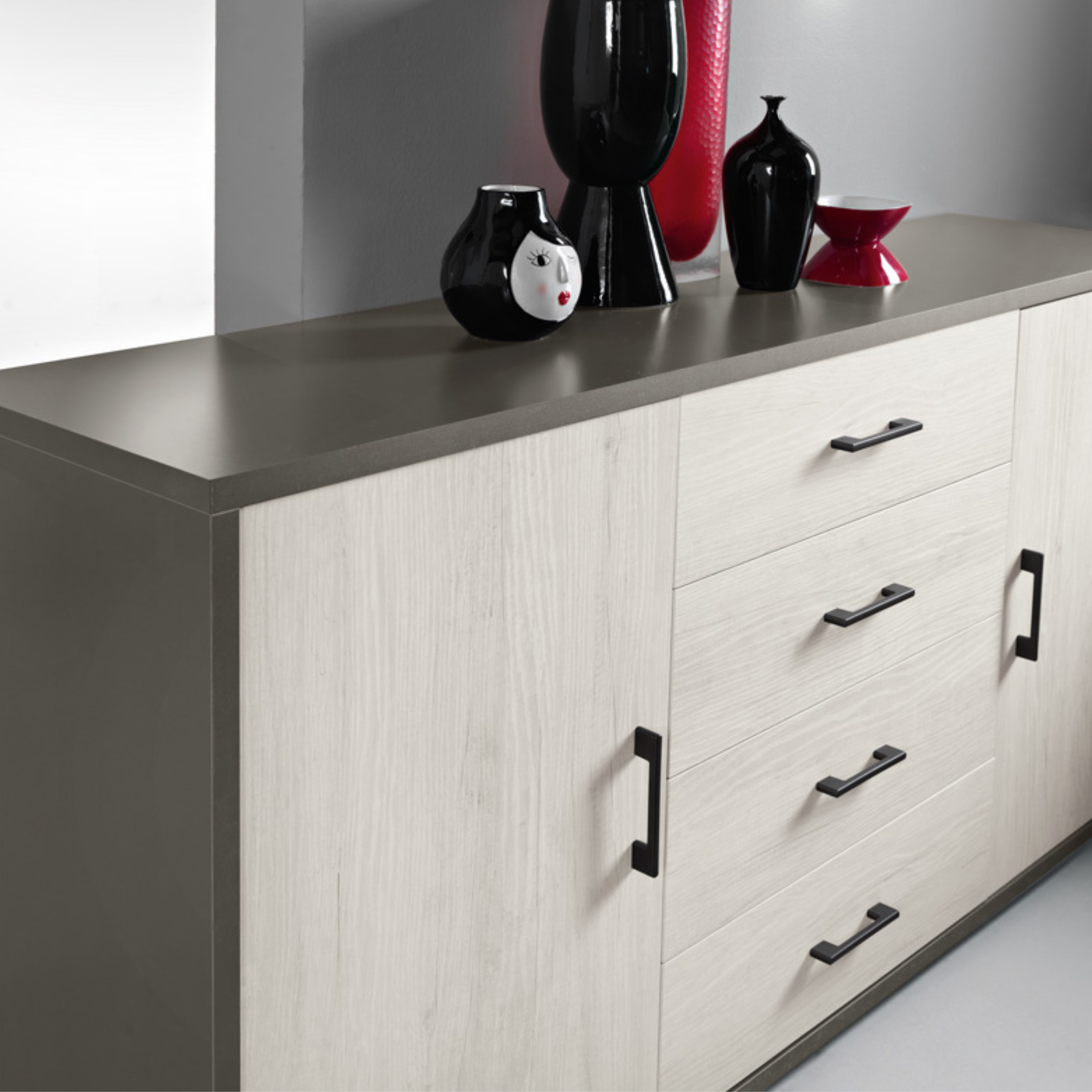 Madia moderna 2 ante 4 cassetti "Tessa" in legno cm 174x41 h 84