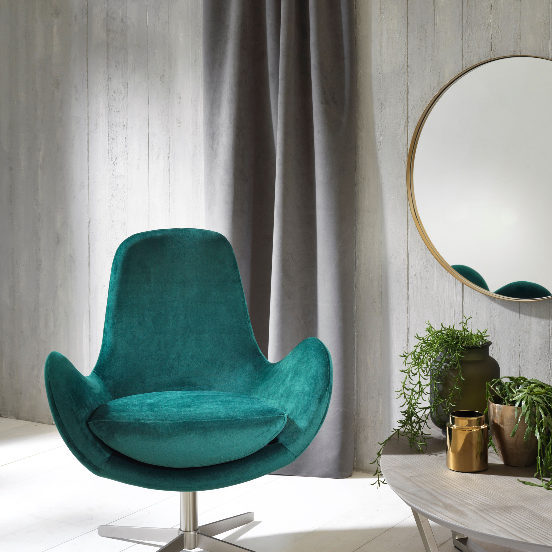 Poltrona girevole "Olga" moderna in tessuto con base cromata cm 72x64 85h