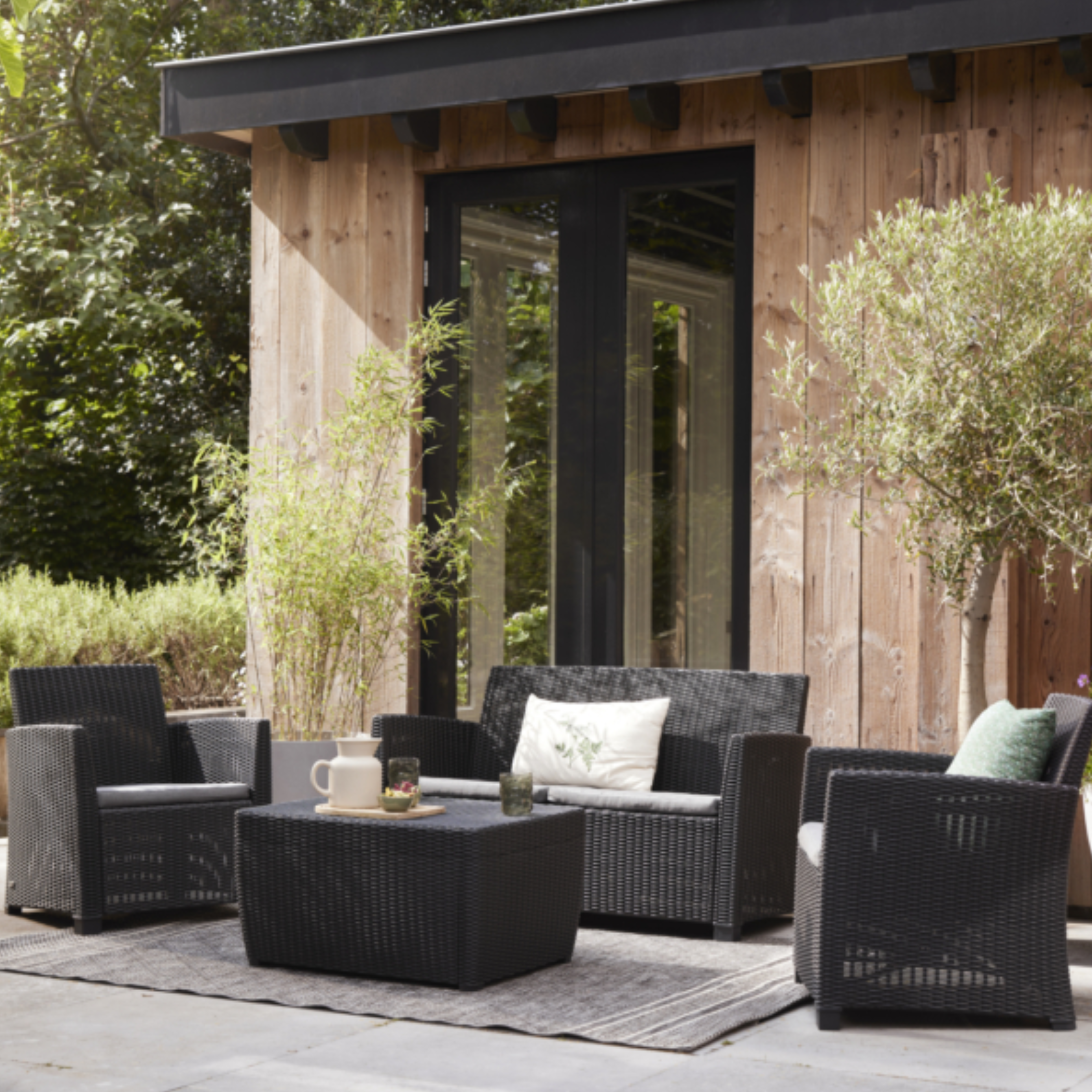 Salón de jardín "Mia Lounge" sofá + 2 sillones + mesa de centro