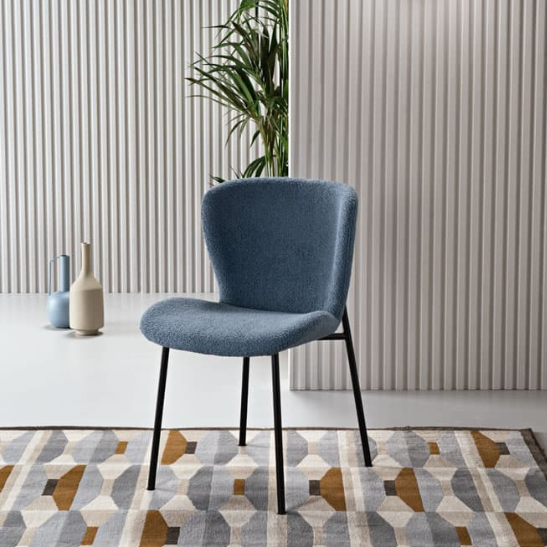 Set di sedie moderne imbottite "Carmen" in tessuto bouclé écru da soggiorno cm 50x58 82h