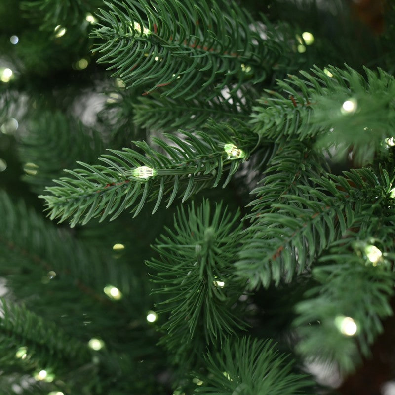 Albero di natale "Wreath" con Micro Led Incorporati 100 % PE Effetto Real Touch h 240 cm