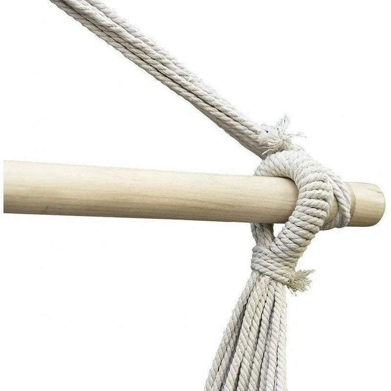 Sedia dondolo Vieste sospesa con corda in cotone e cuscino imbottito