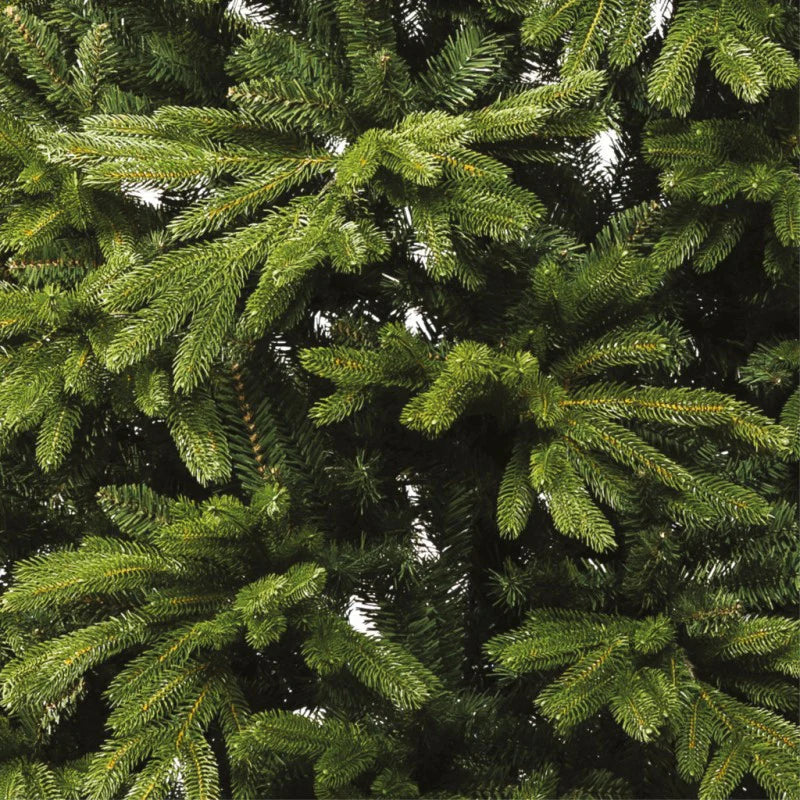 Albero di natale "Spitsbergen " 90 % in PE Effetto Real Touch di Altissima qualità