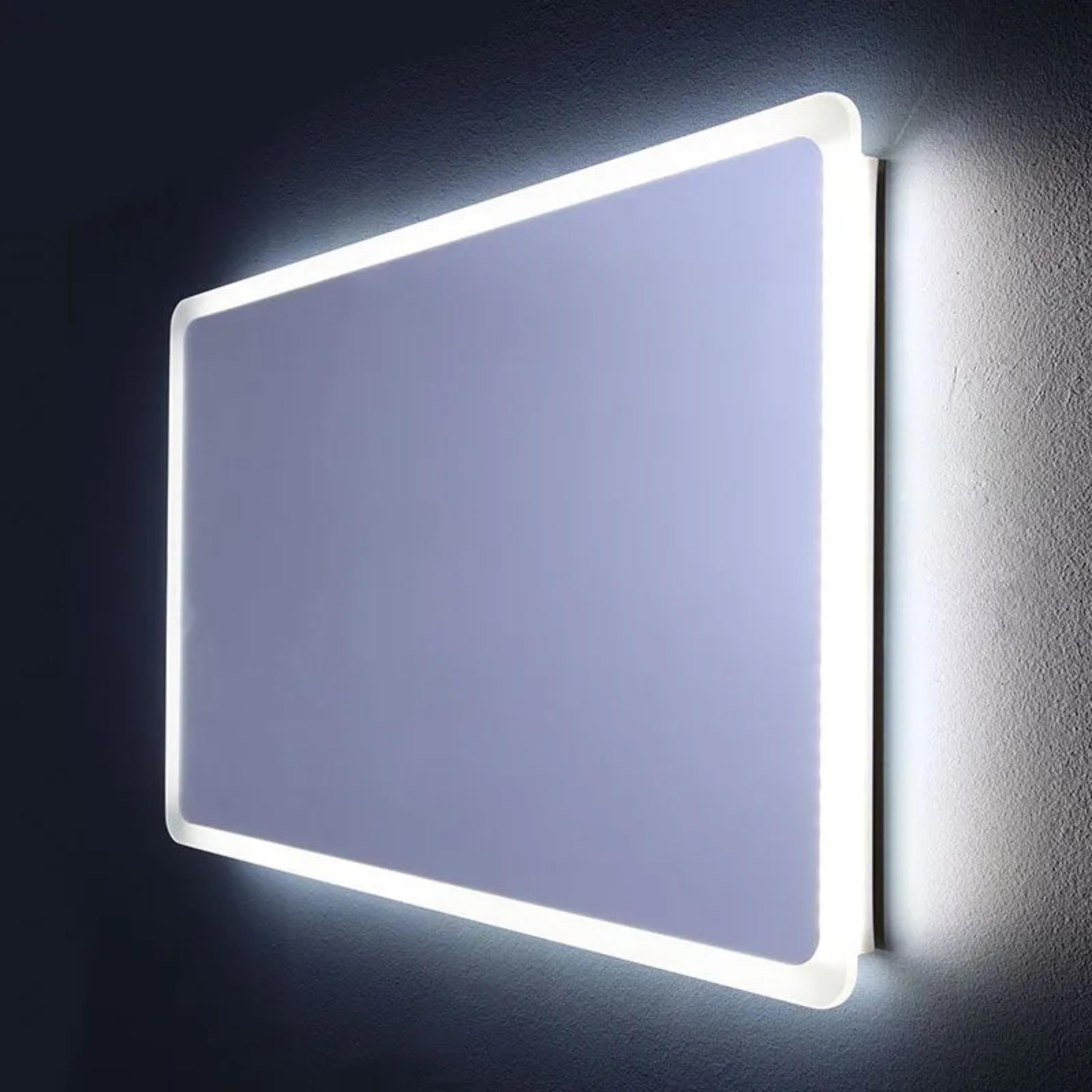 Specchio a led stondato da bagno "Dallas" con cornice illuminata