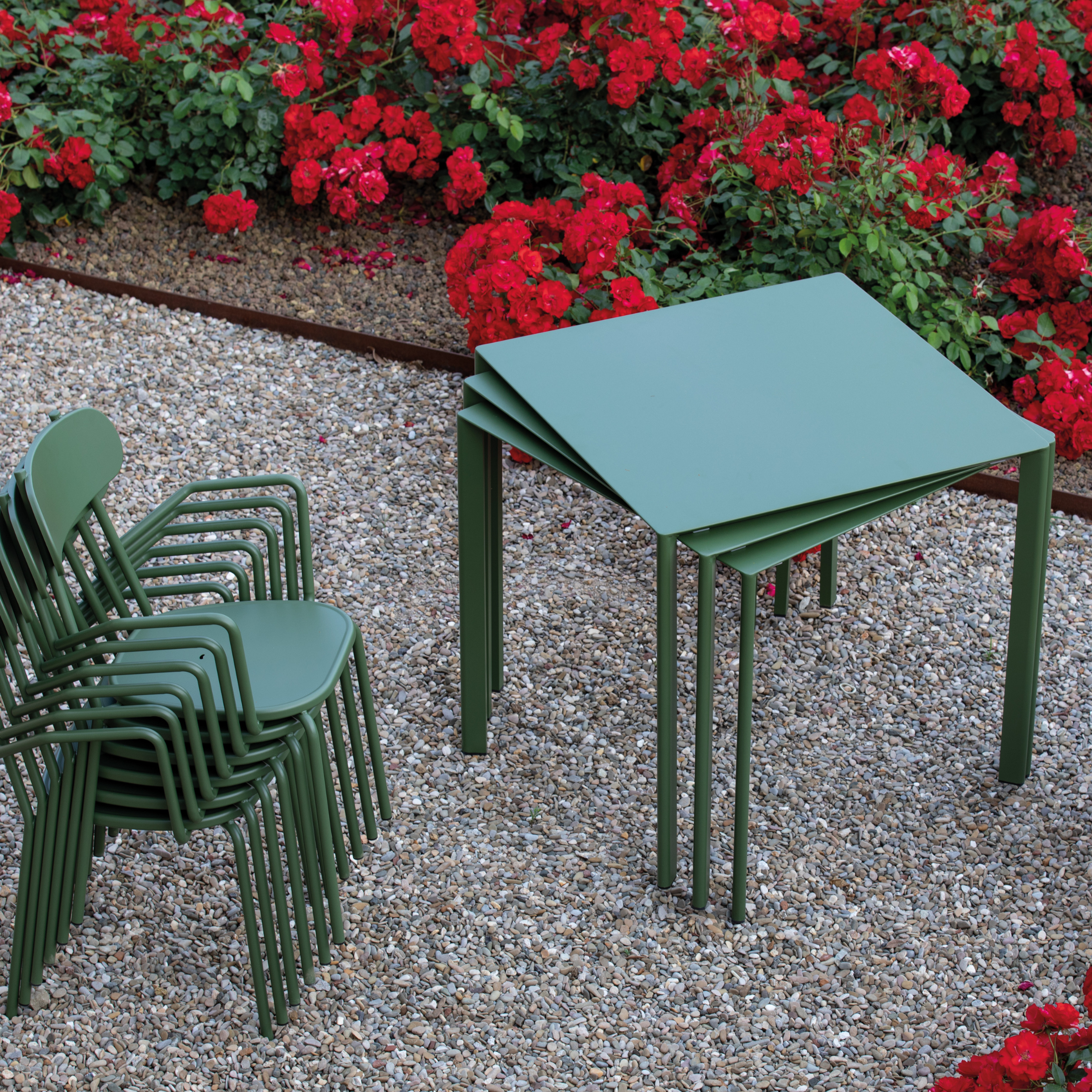 Mesa cuadrada de metal "Fox1" para jardín, apilable 80x80 cm 75h